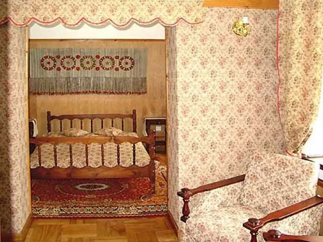 O.W. DWÓR RYCHWAŁD – Rychwałd, Polska