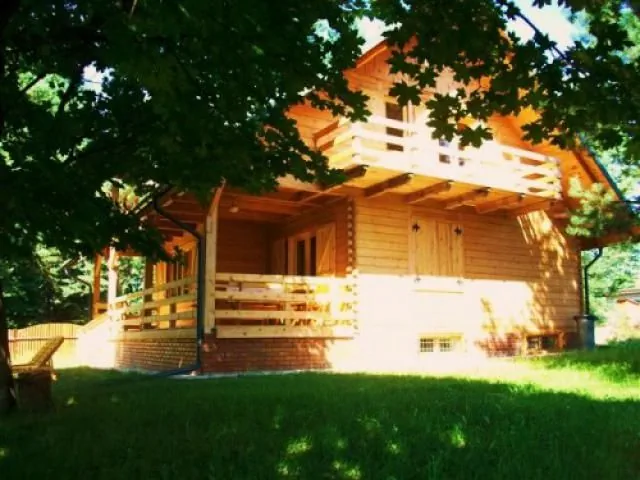 "U ALEKSA" DOMKI CALOROCZNE Susiec – Susiec, Polska