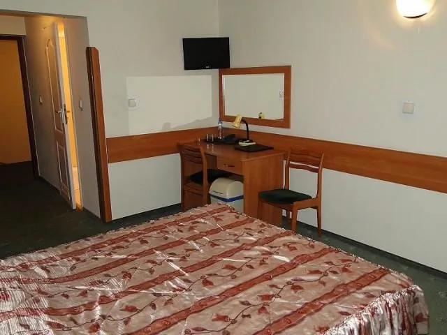 RegBenz Motel Mielec – Mielec, Polska