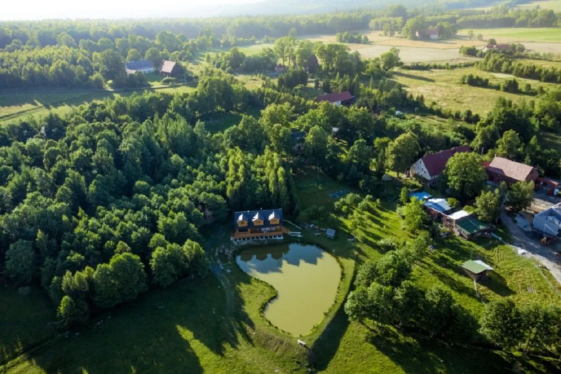 Holiday Home Folwark Wrzosówka. Kłopotnica – Mirsk, Polonia