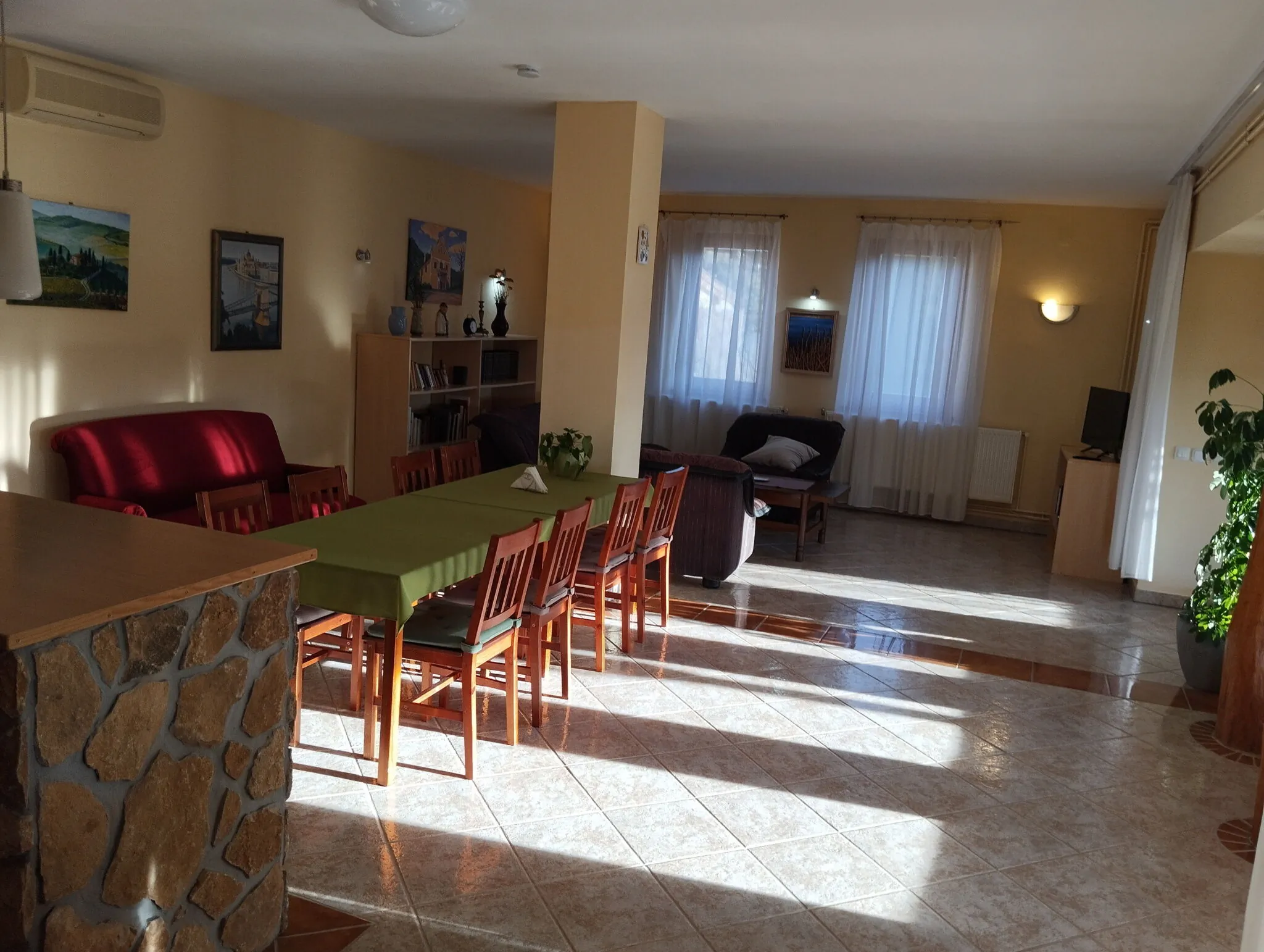 Veranda Vendégház Pécsely – Pécsely, Ungaria