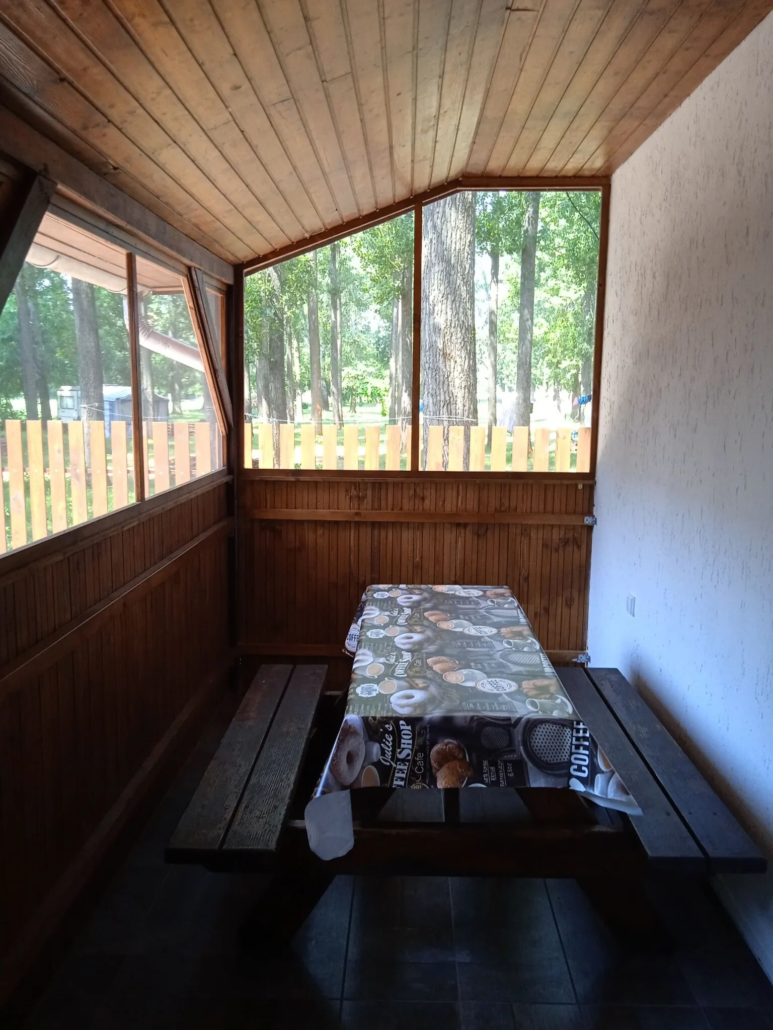 Eszkinor Apartmanok Tiszafüred – Tiszafüred, Węgry