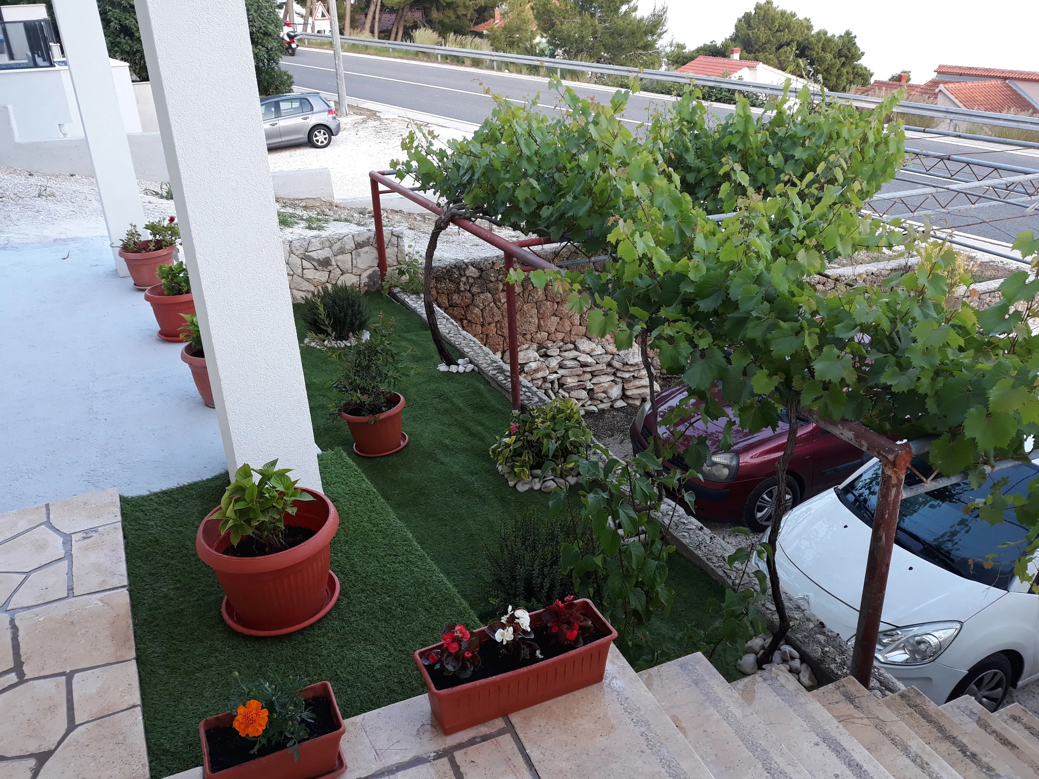 Apartments With Parking Space Medići, Omiš - 1045 Medići – Medići, Croația