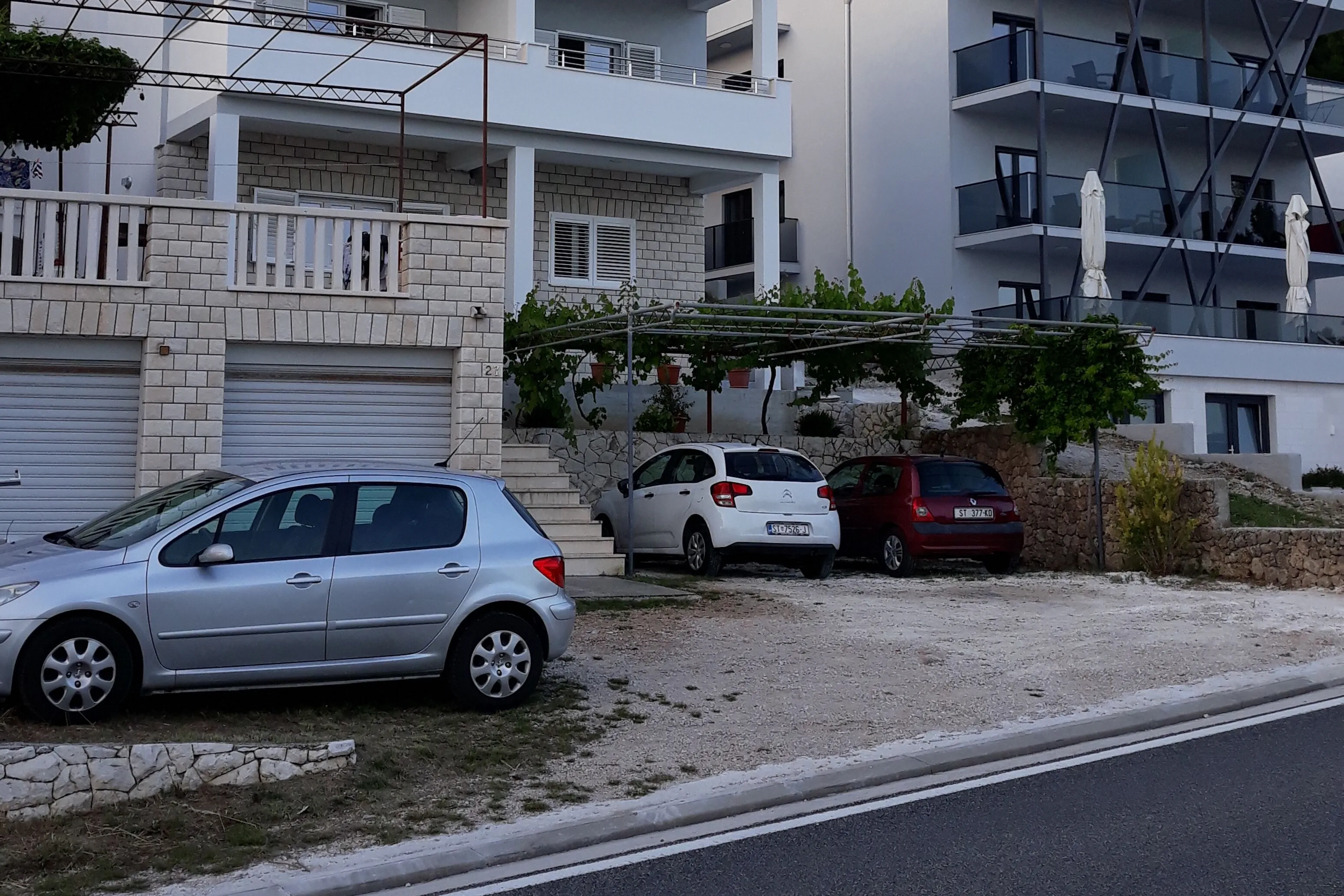 Apartments With Parking Space Medići, Omiš - 1045 Medići – Medići, Croația