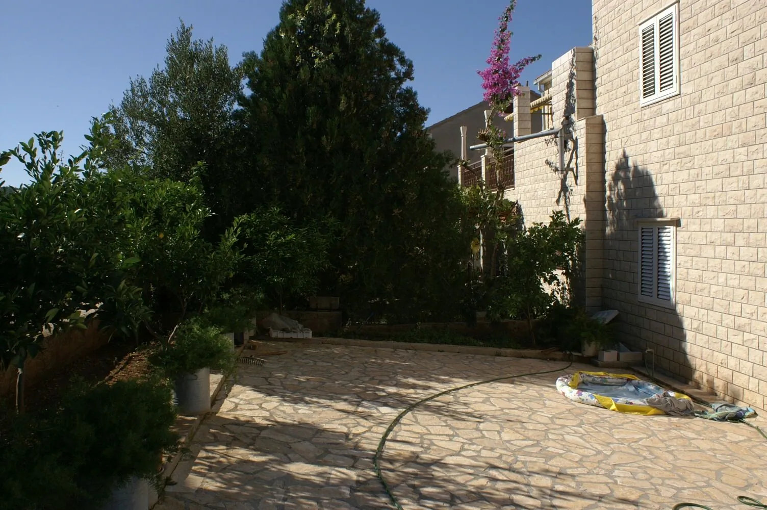 Apartments With Parking Space Mirca, Brač - 2838 Mirca – Mirca, Croația