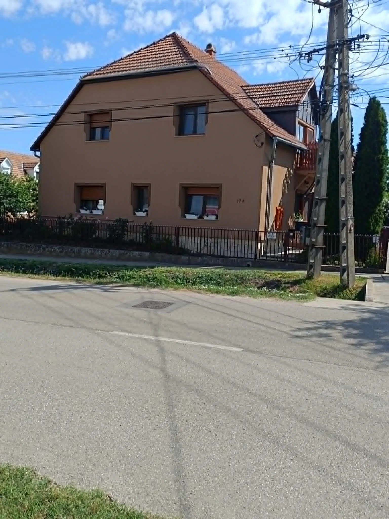Sziszi Apartman Balatonszárszó - foto 1