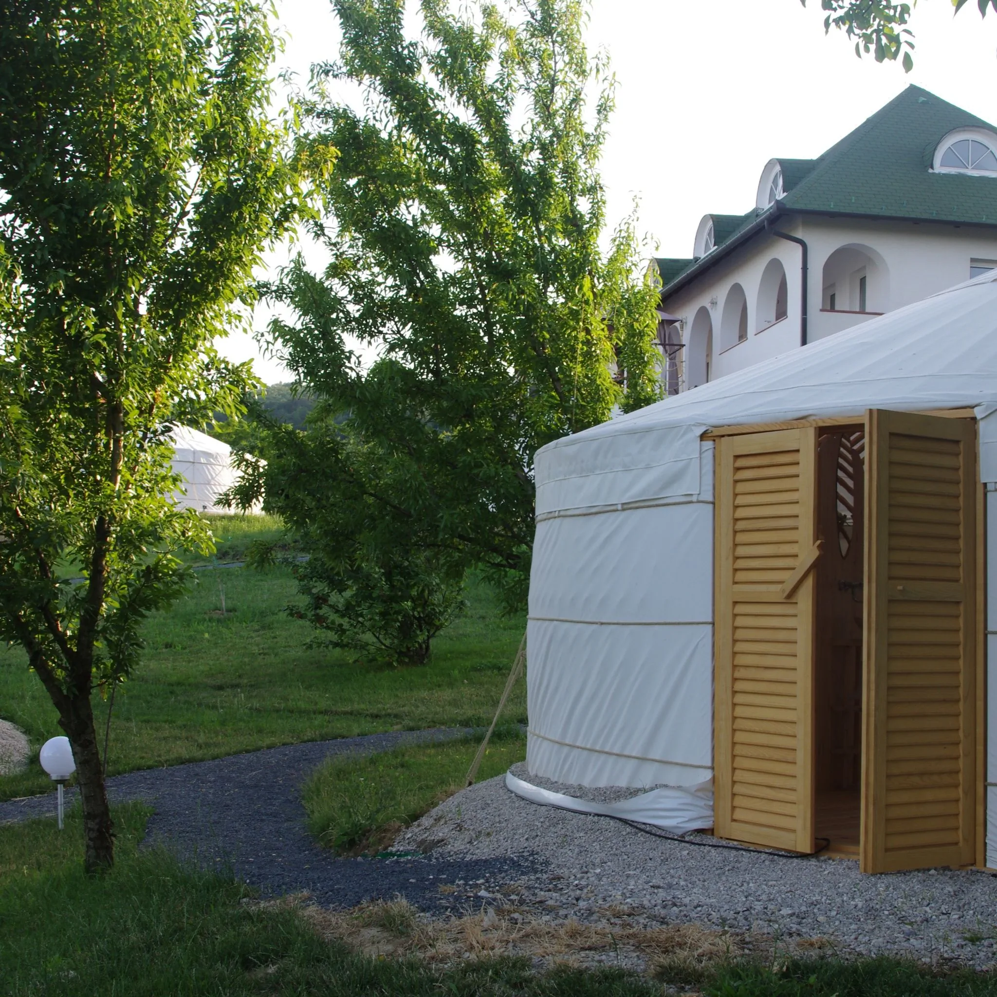 Jurta Hotel Balatongyörök – Balatongyörök, Ungaria
