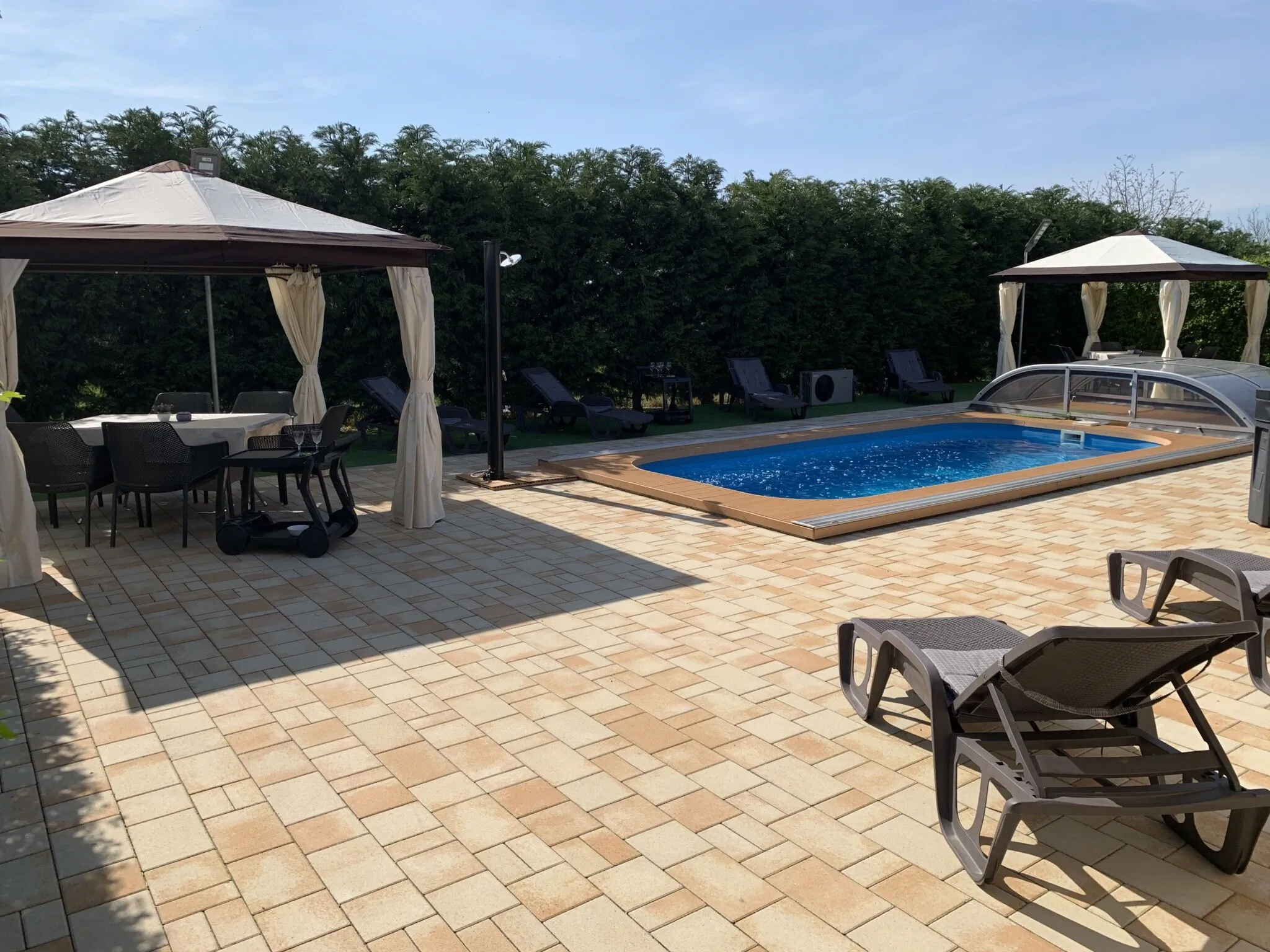 Fullhouse Apartmanház Zamárdi – Zamárdi, Ungaria