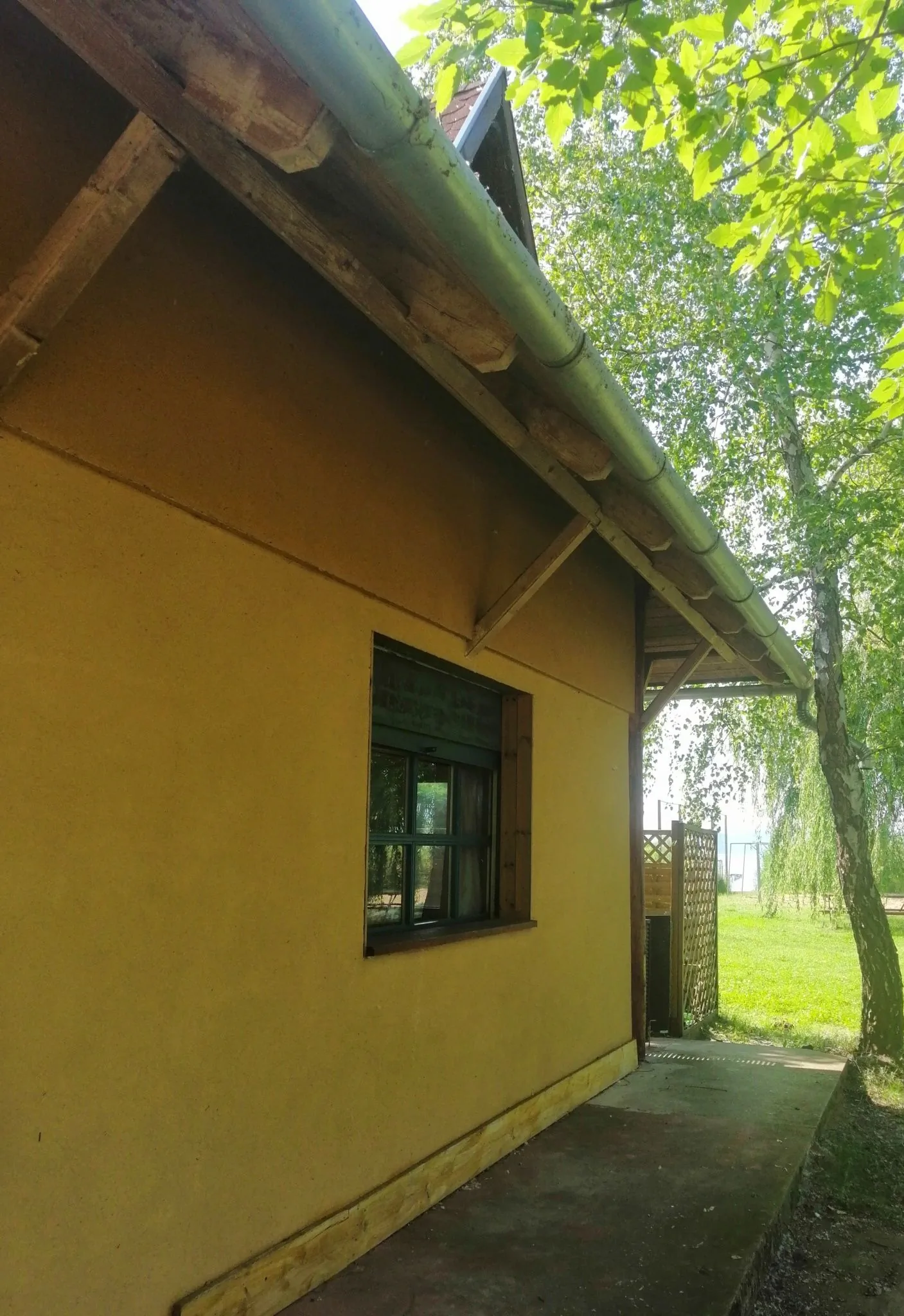Nap-Hal Vízparti Ház Balatonszárszó – Balatonszárszó, Ungaria