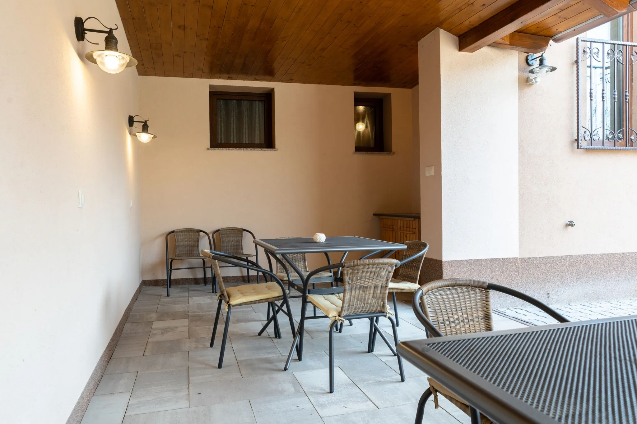 RÁBA Apartmanház Sárvár – Sárvár, Ungaria