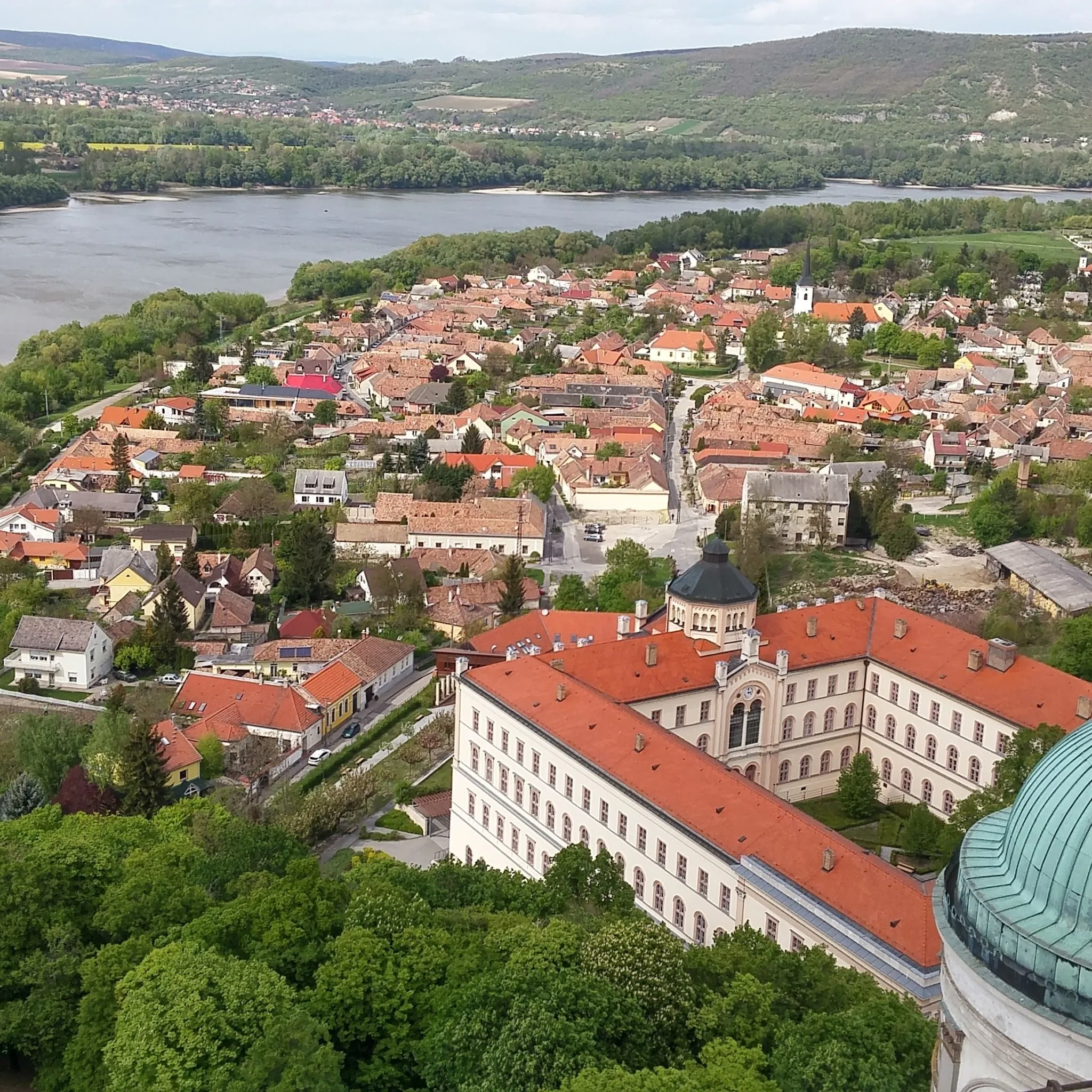 Duna-parti Apartmanház Leányfalu – Leányfalu, Ungaria
