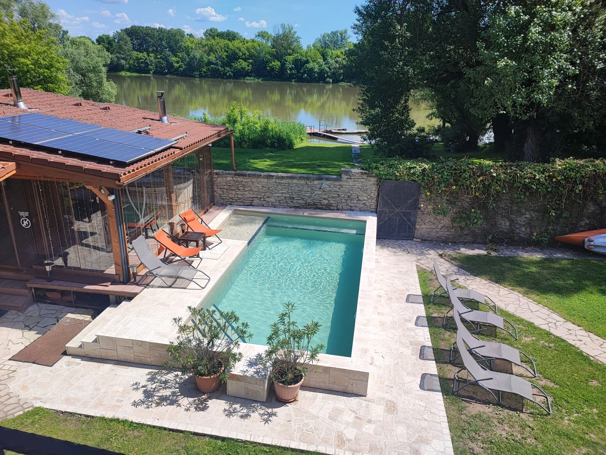 Duna-parti Apartmanház Leányfalu – Leányfalu, Ungaria