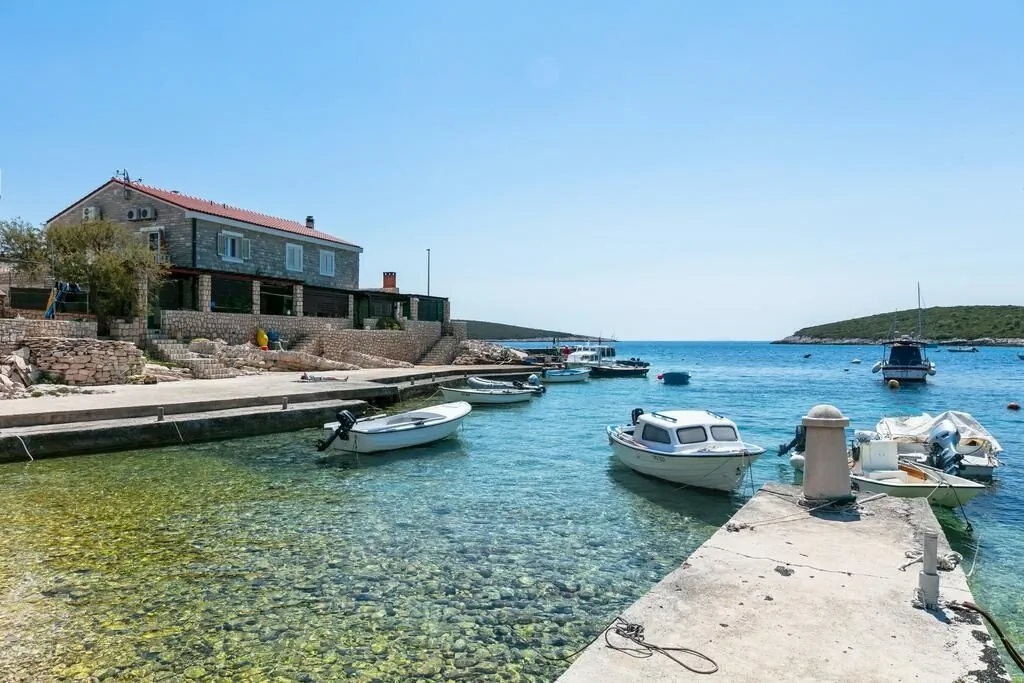 Apartments By The Sea Rukavac, Vis - 15352 Rukavac – Rukavac, Croația