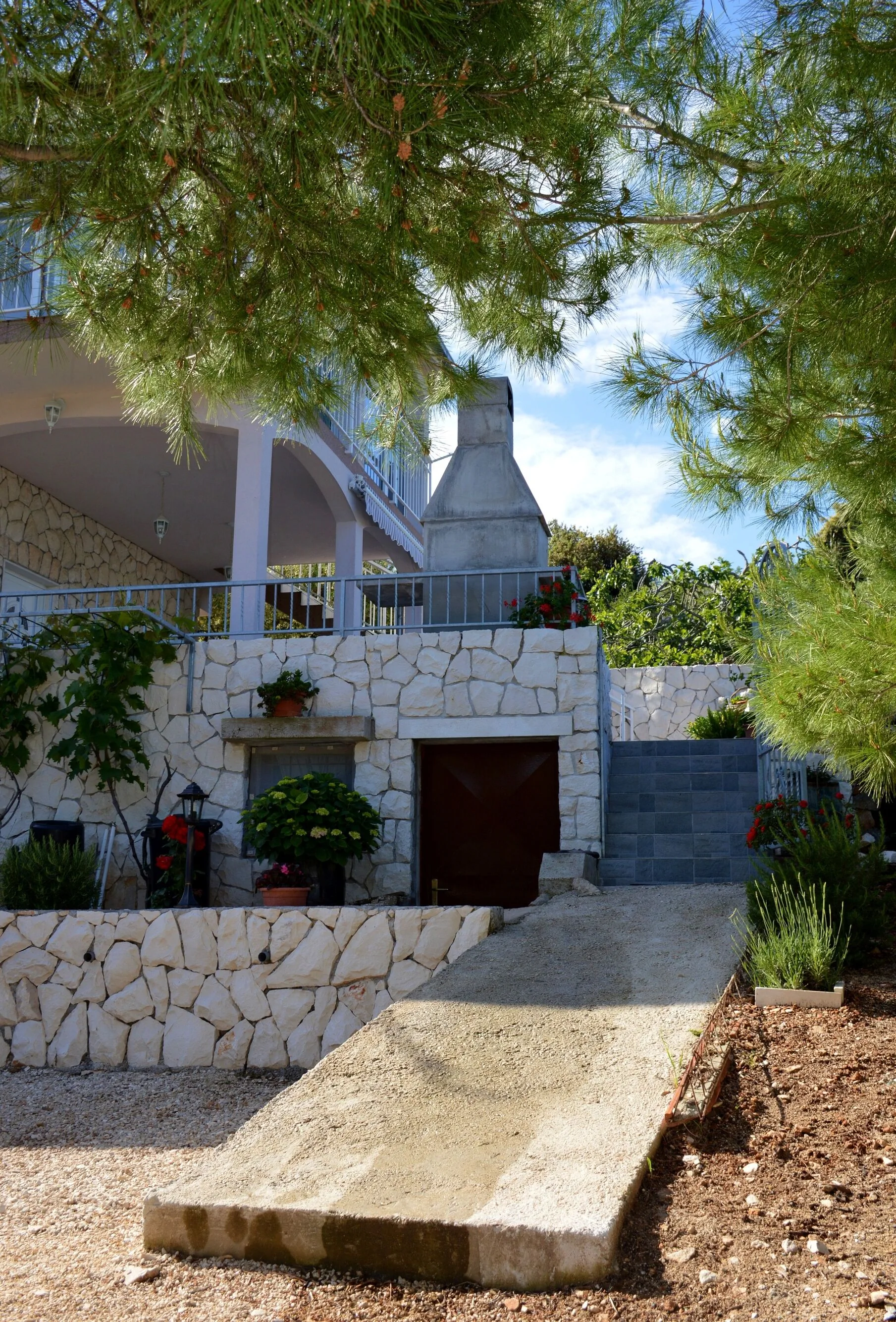 Apartments By The Sea Sevid, Trogir - 15404 Sevid – Sevid, Chorvatsko