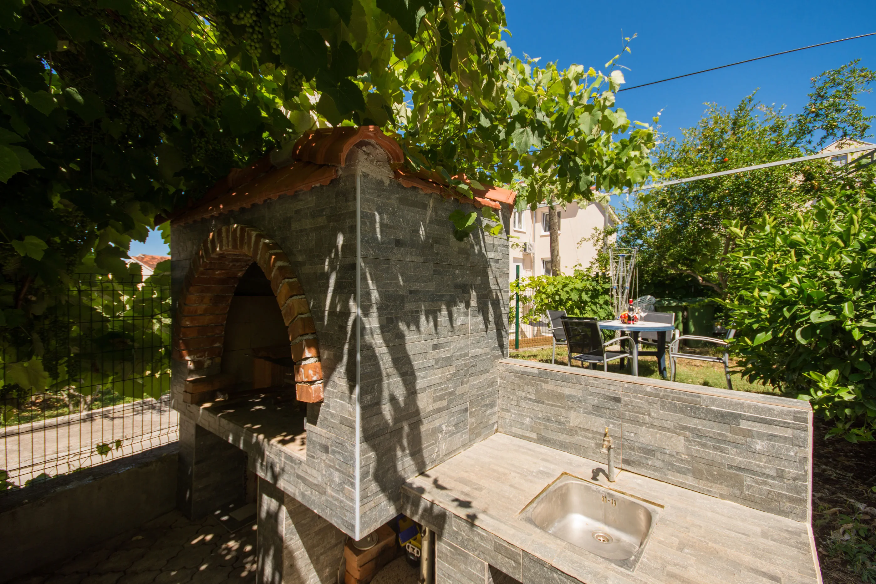 Apartments Pero Okrug Gornji – Okrug Gornji, Chorvatsko