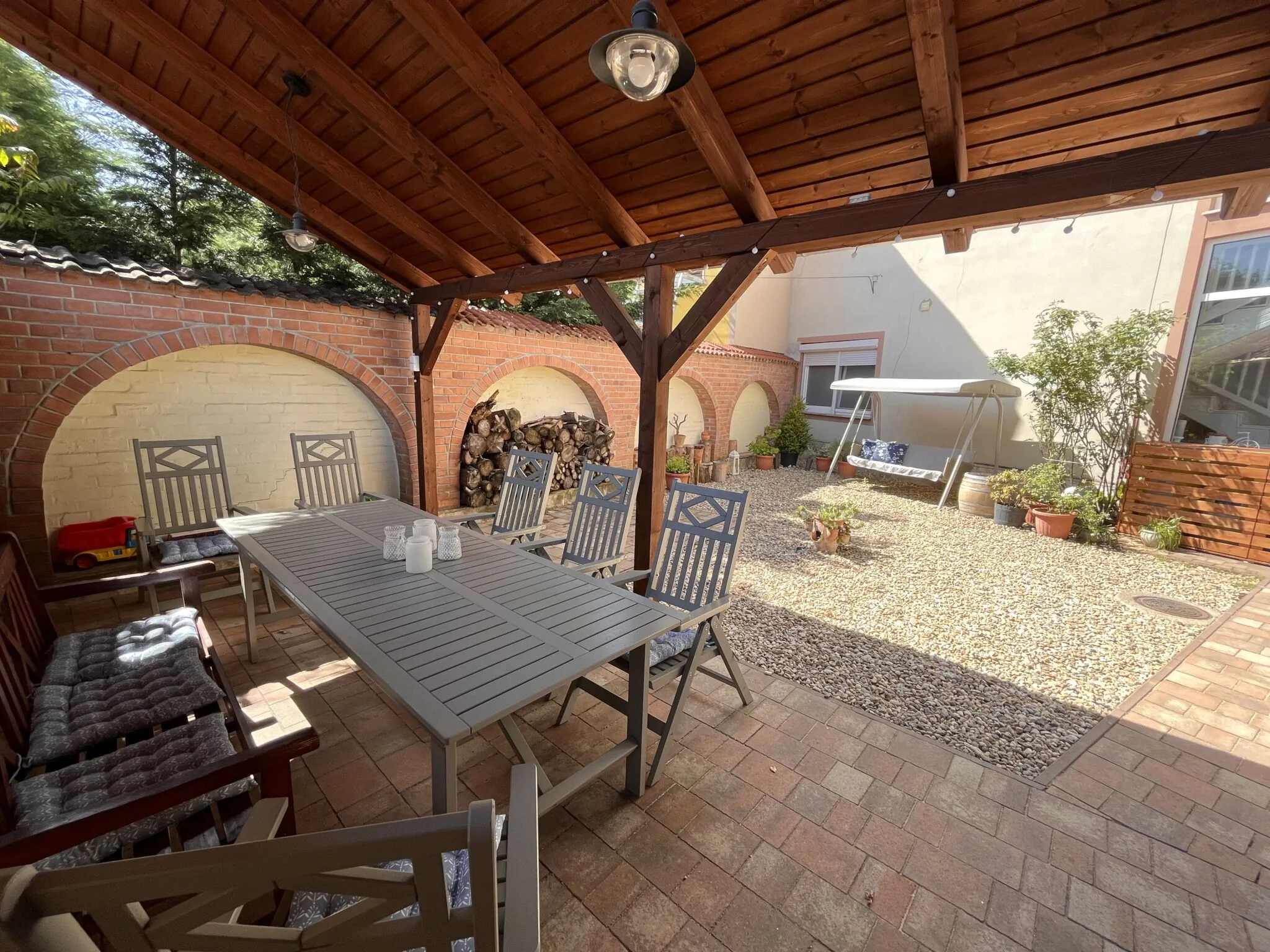 Pacsirta Apartmanház Eger – Eger, Ungaria