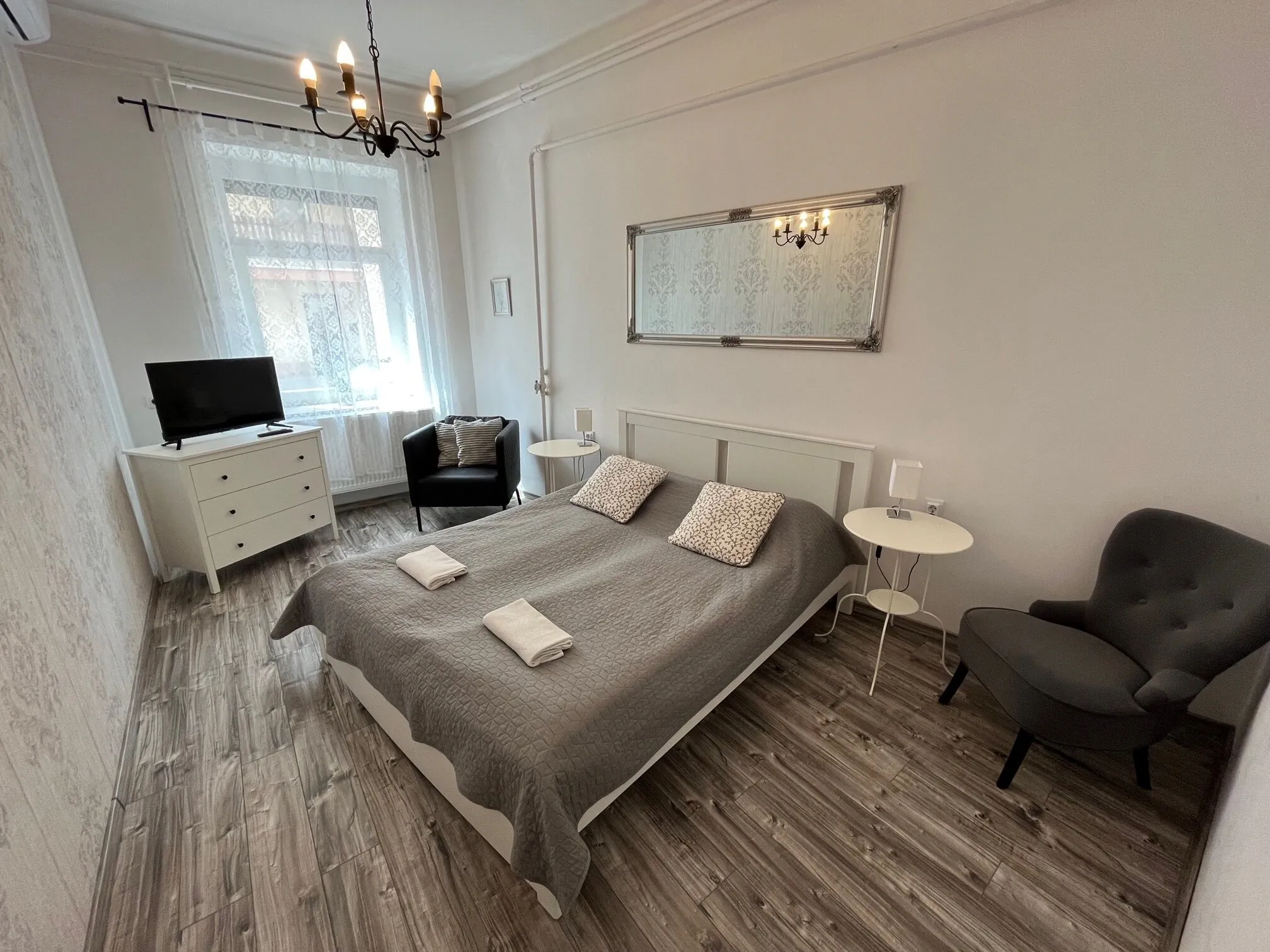 Pacsirta Apartmanház Eger – Eger, Ungaria