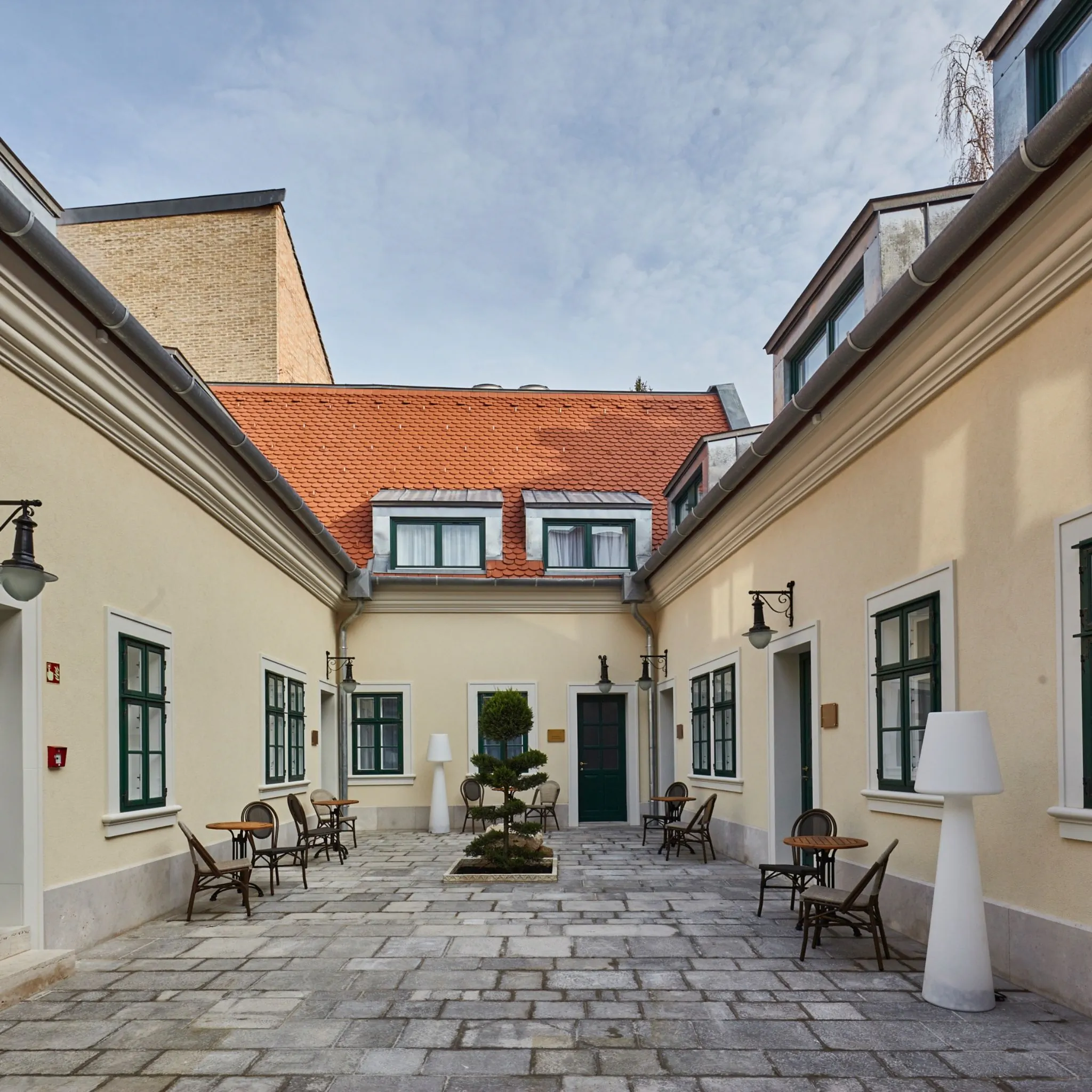 Maison Bistro & Hotel Budapest – Budapesta, Ungaria