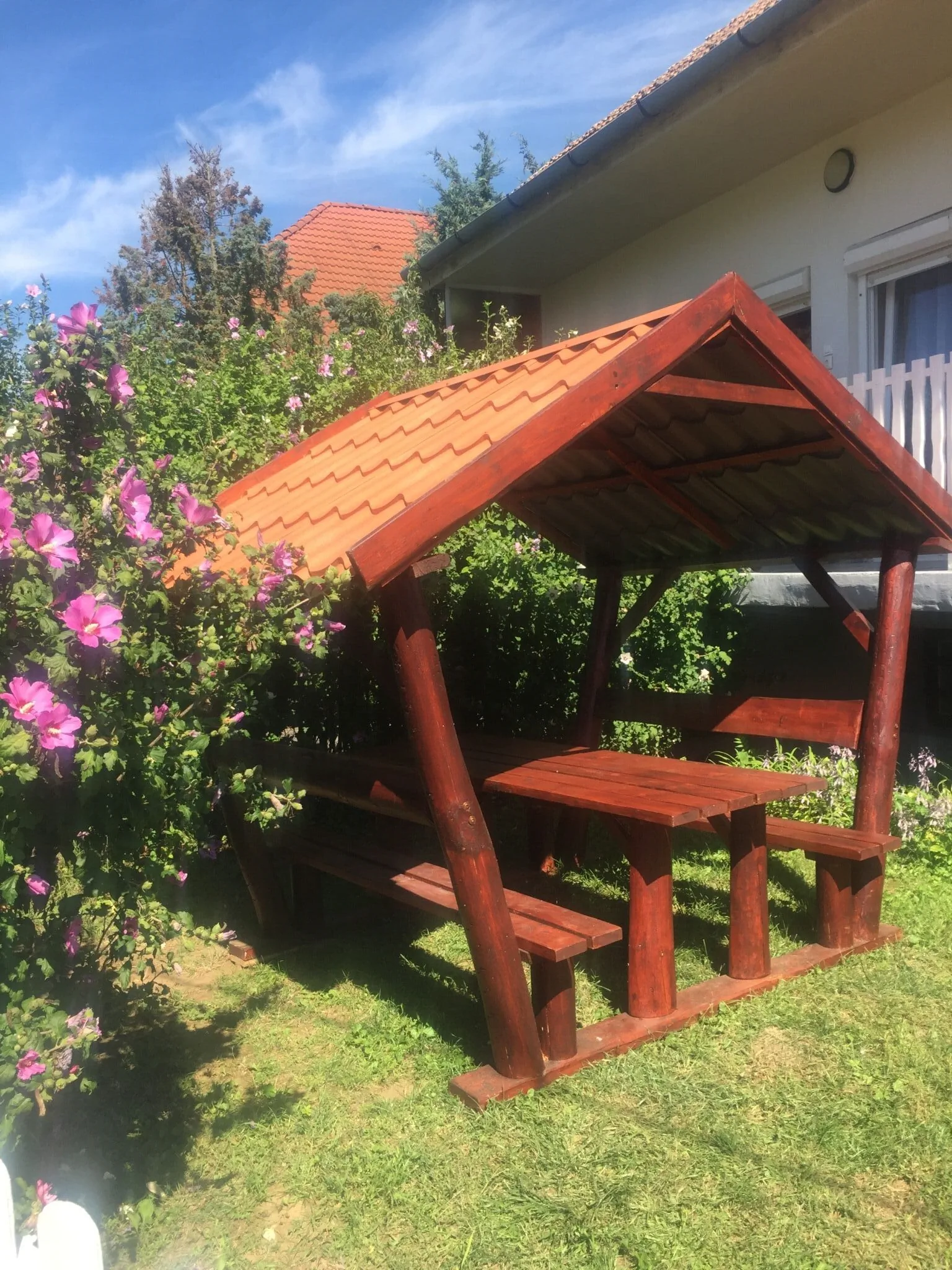Lelle-kert Apartman Balatonlelle – Balatonlelle, Ungaria
