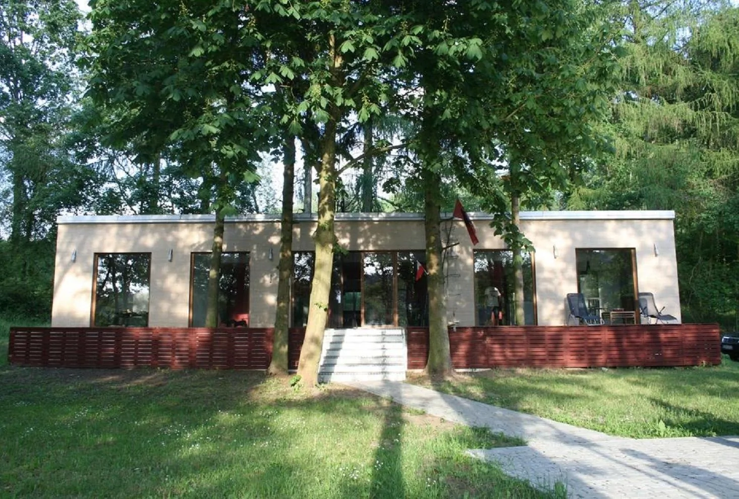 Dom nad Jeziorem Gwiazda Rybaczówka – Wójcin, Polonia
