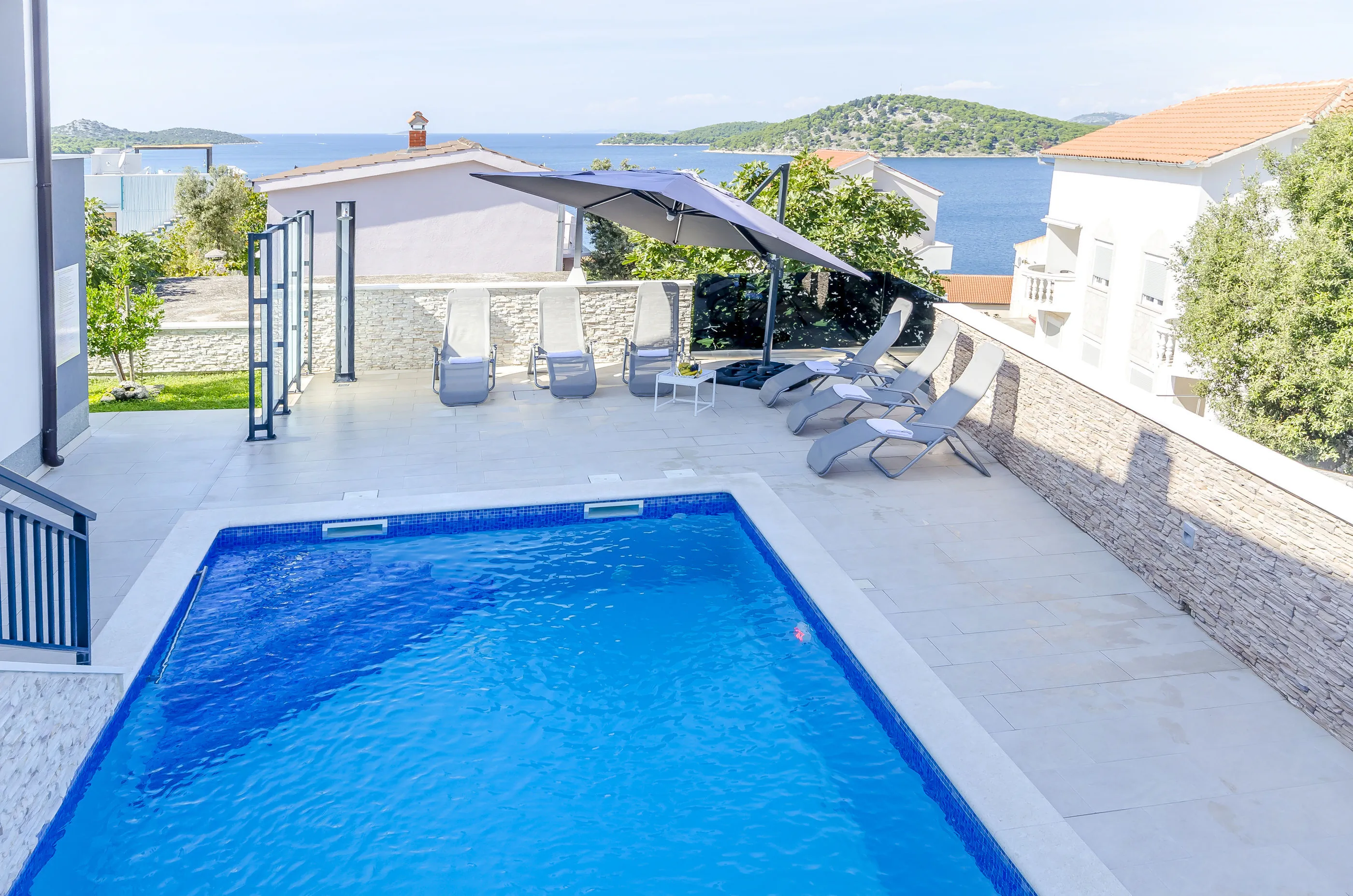 Apartments Katic Razanj - foto 1