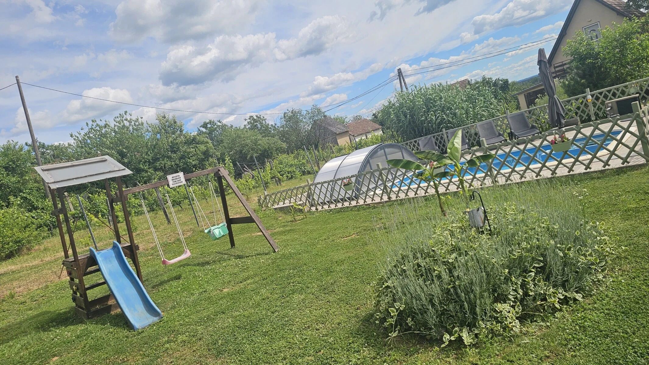 Tenkes Wellness Apartman Siklós – Siklós, Węgry