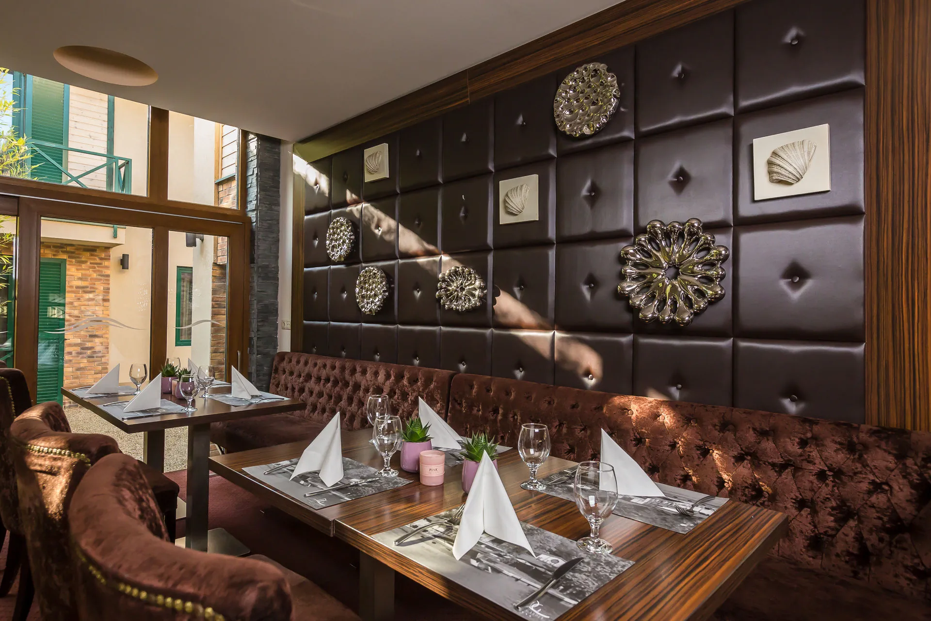 Duna Garden Hotel es Étterem Budapest – Budapesta, Ungaria