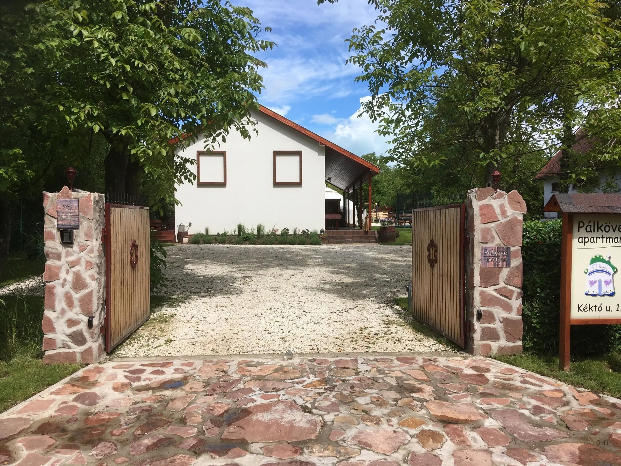 Pálköve Apartmanház Pálköve – Pálköve, Ungaria