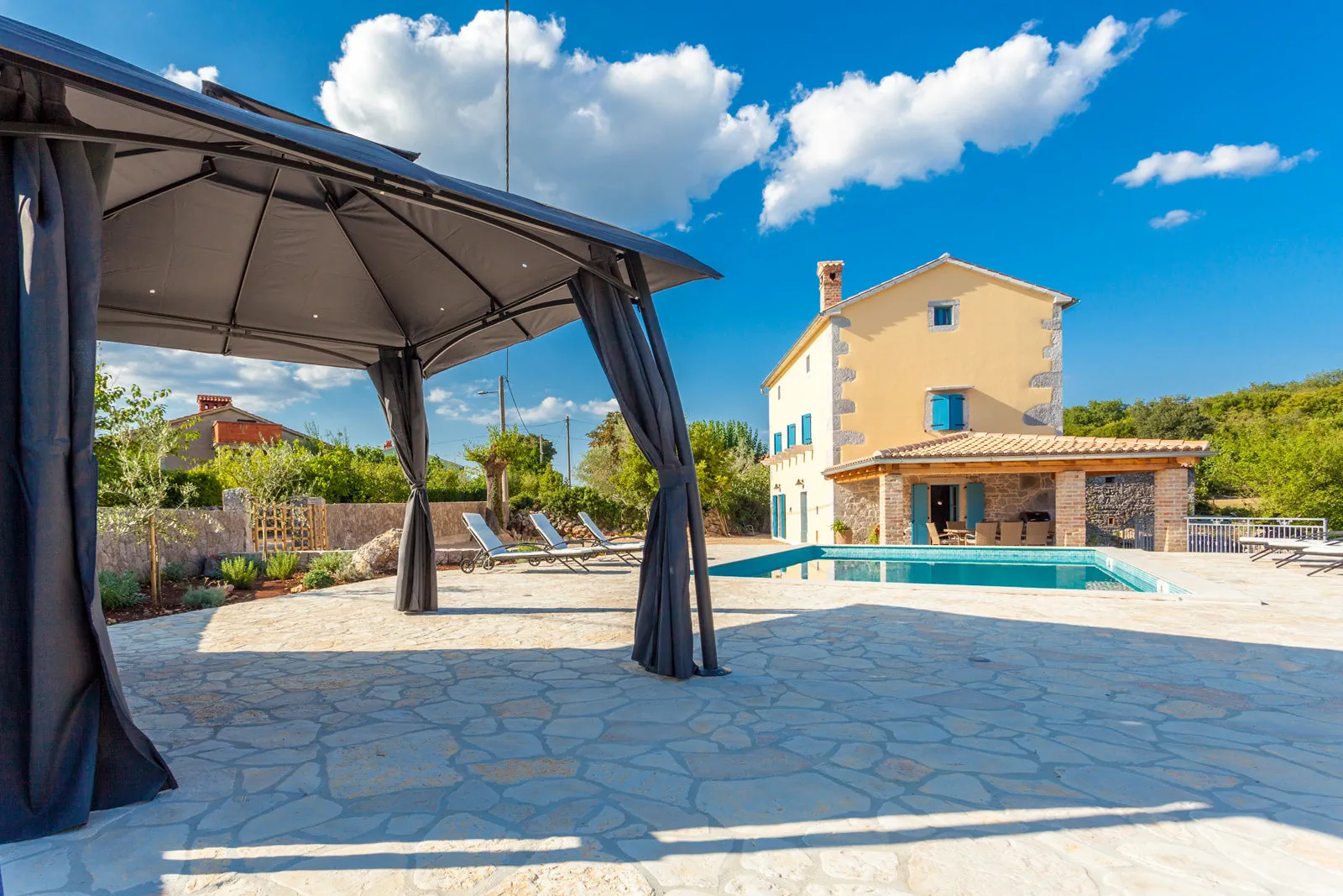 Vila Lusa Bajčići - foto 2