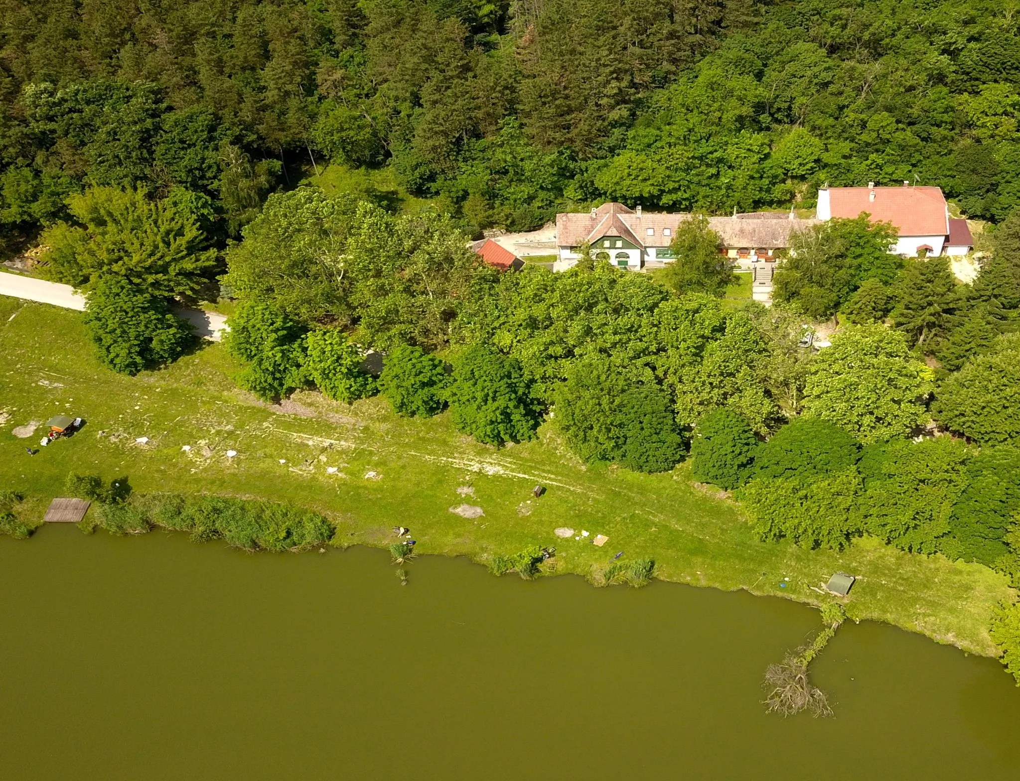 Kerektó Vadászház és Vendégház Esztergom-Búbánatvölgy – Strigoniu, Ungaria