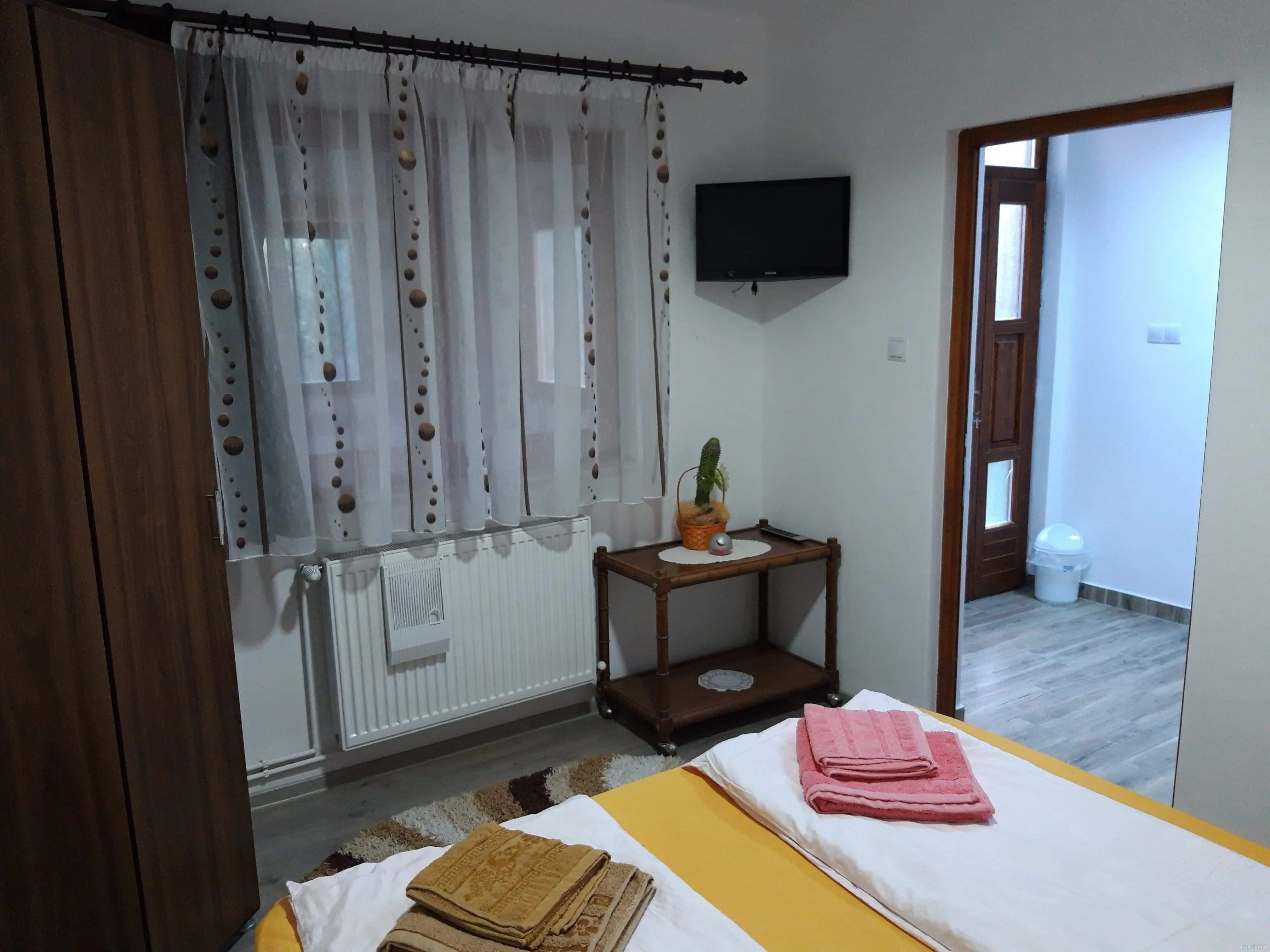 Cabana Erőss Lăzarea – Lăzarea, România