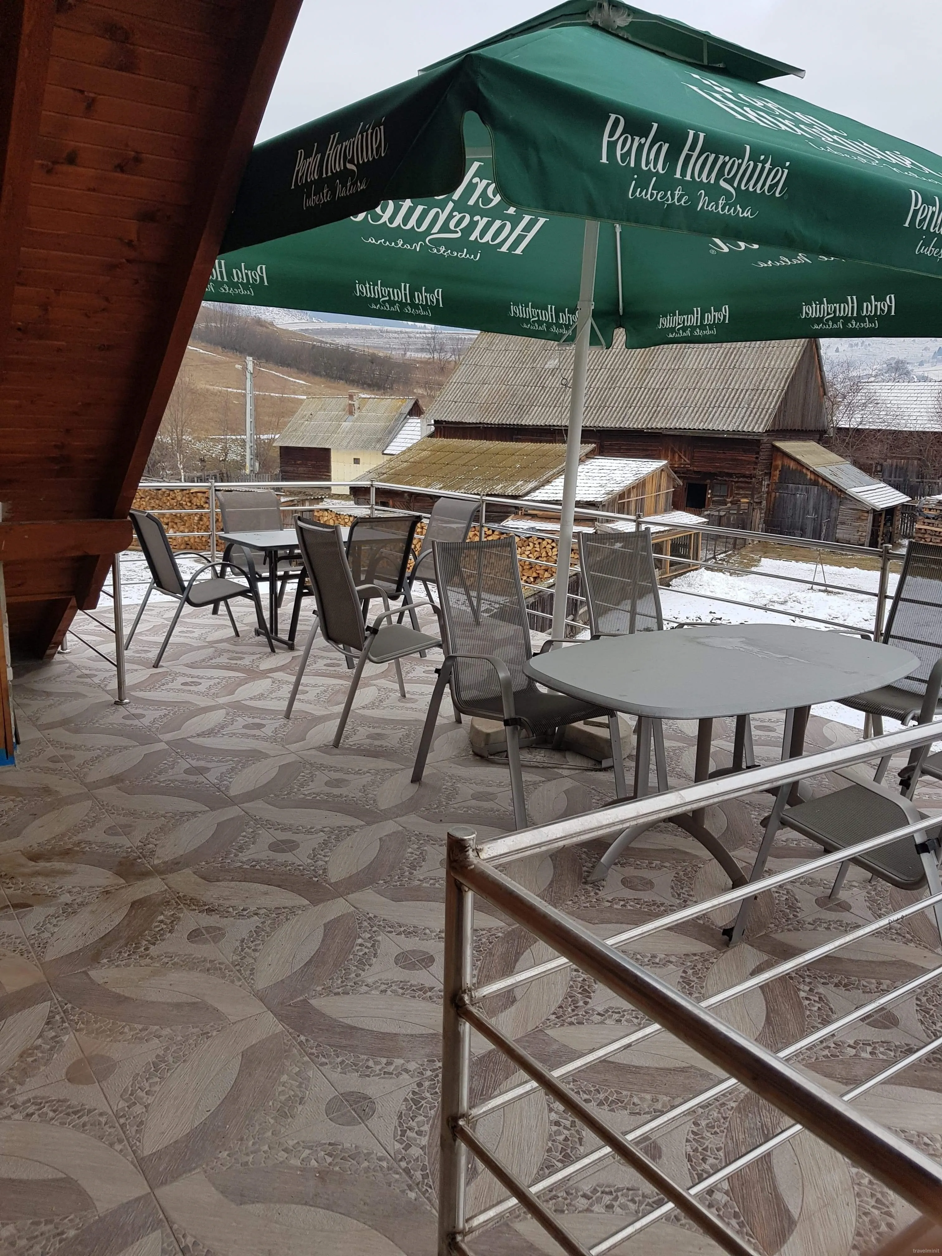 Cabana Erőss Lăzarea – Lăzarea, România