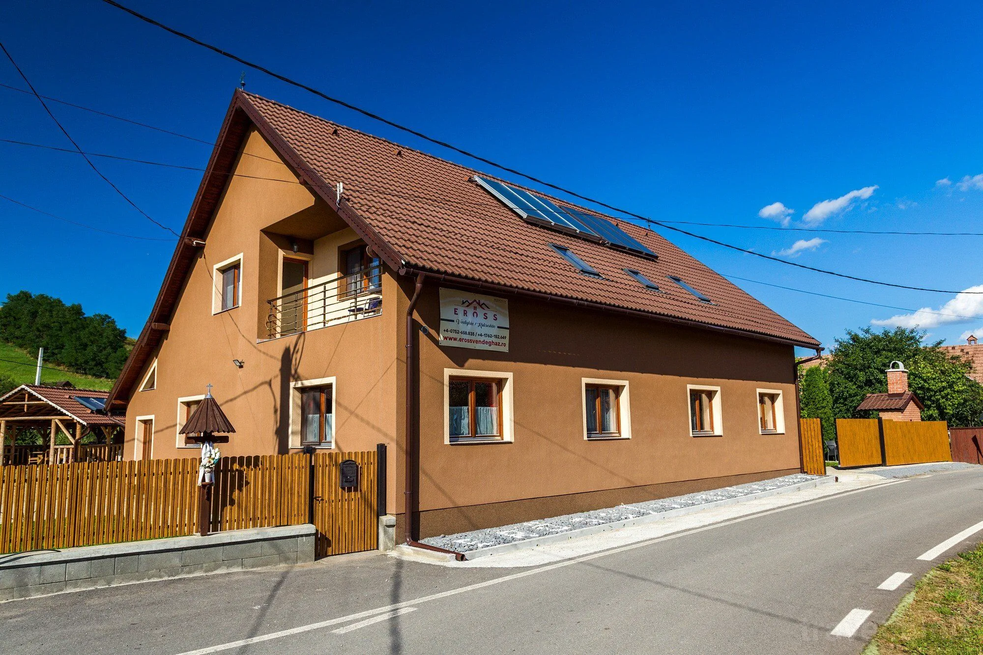 Cabana Erőss Lăzarea – Lăzarea, România
