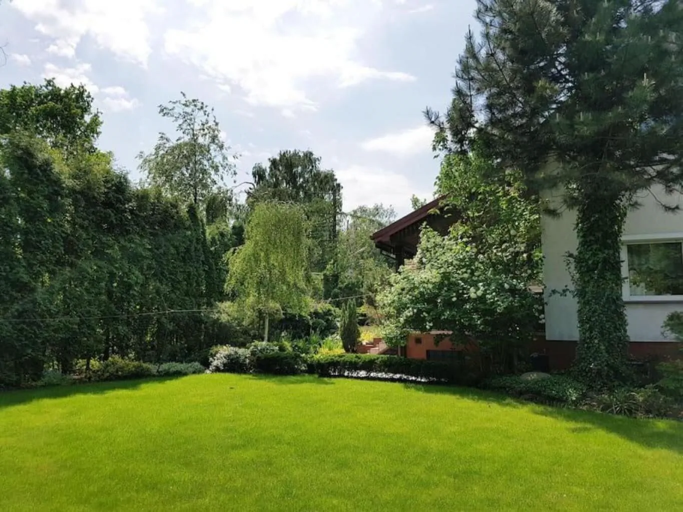 Pokoje w domu z ogrodem Warszawa Międzylesie – Varșovia, Polonia