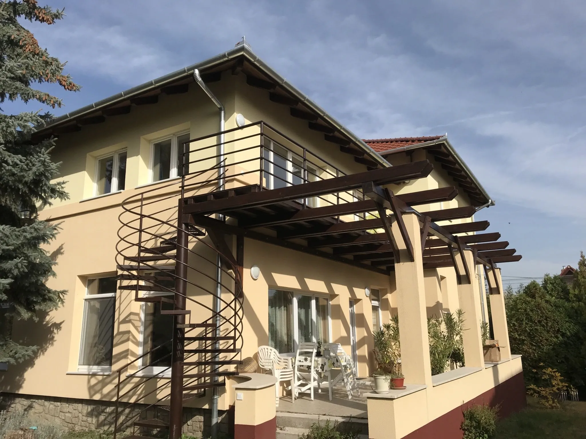 Luxury Home Frici Apartman Balatonlelle – Balatonlelle, Ungaria