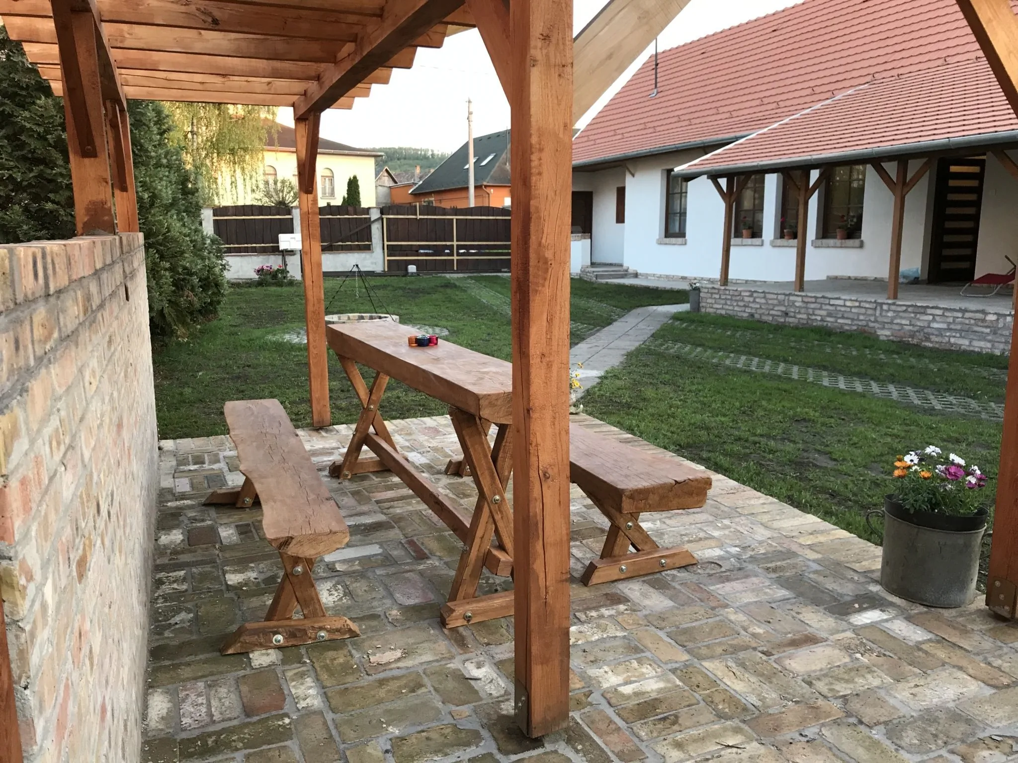 Isaszeg Apartman Isaszeg – Isaszeg, Węgry