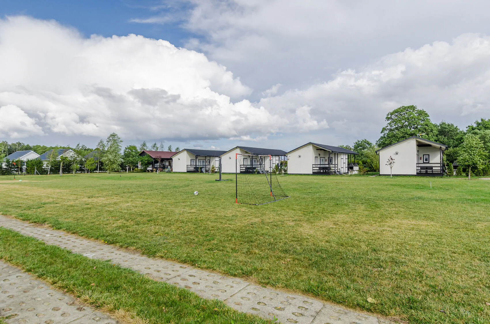 Domki Letniskowe Uzenabow Wicie – Wicie, Polonia