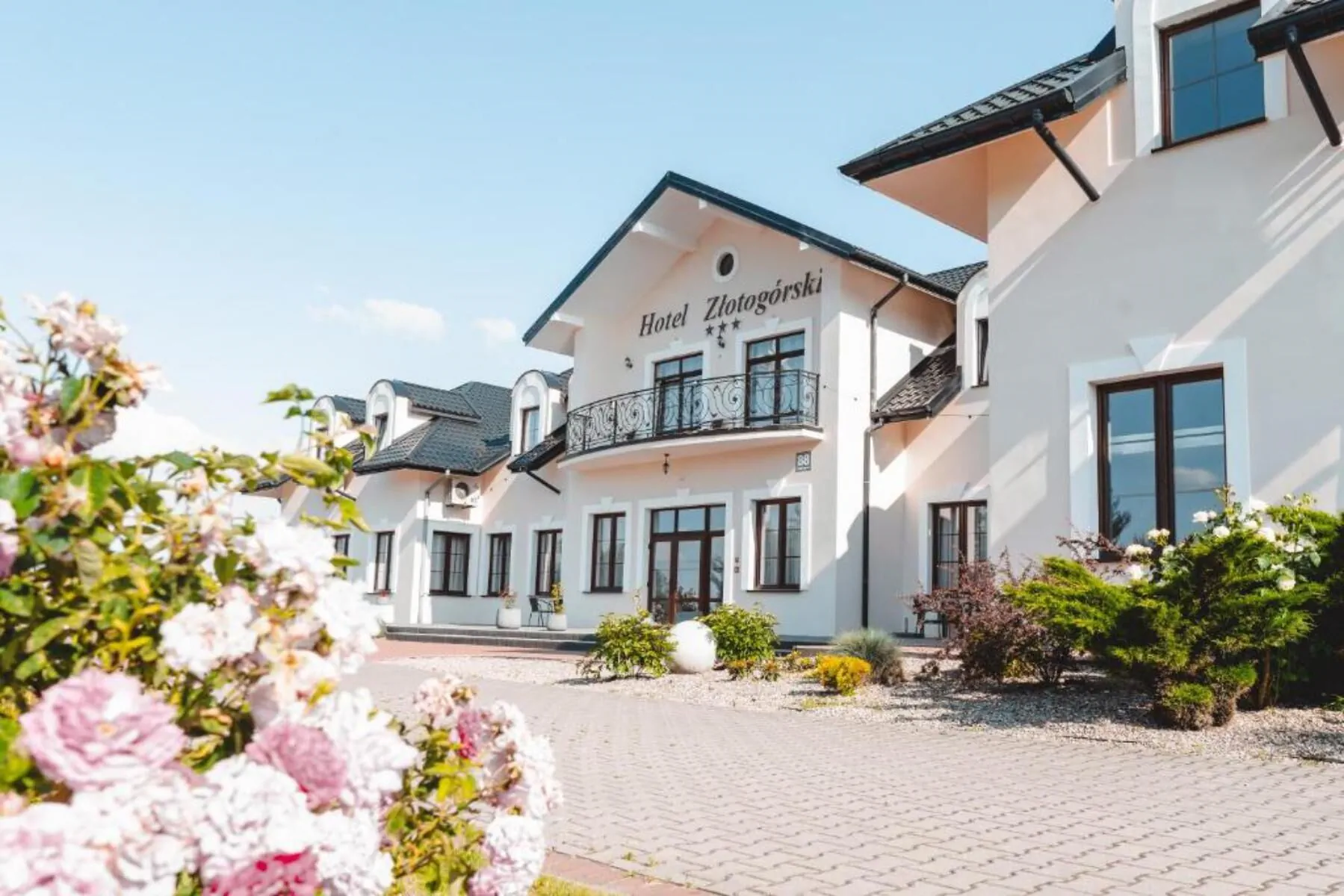 Hotel Złotogórski Daniszew - foto 1