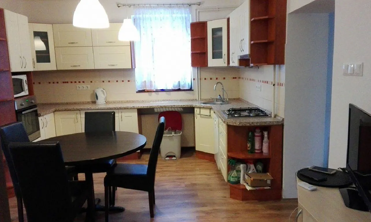 Forest Apartman Pécs – Pécs, Ungaria