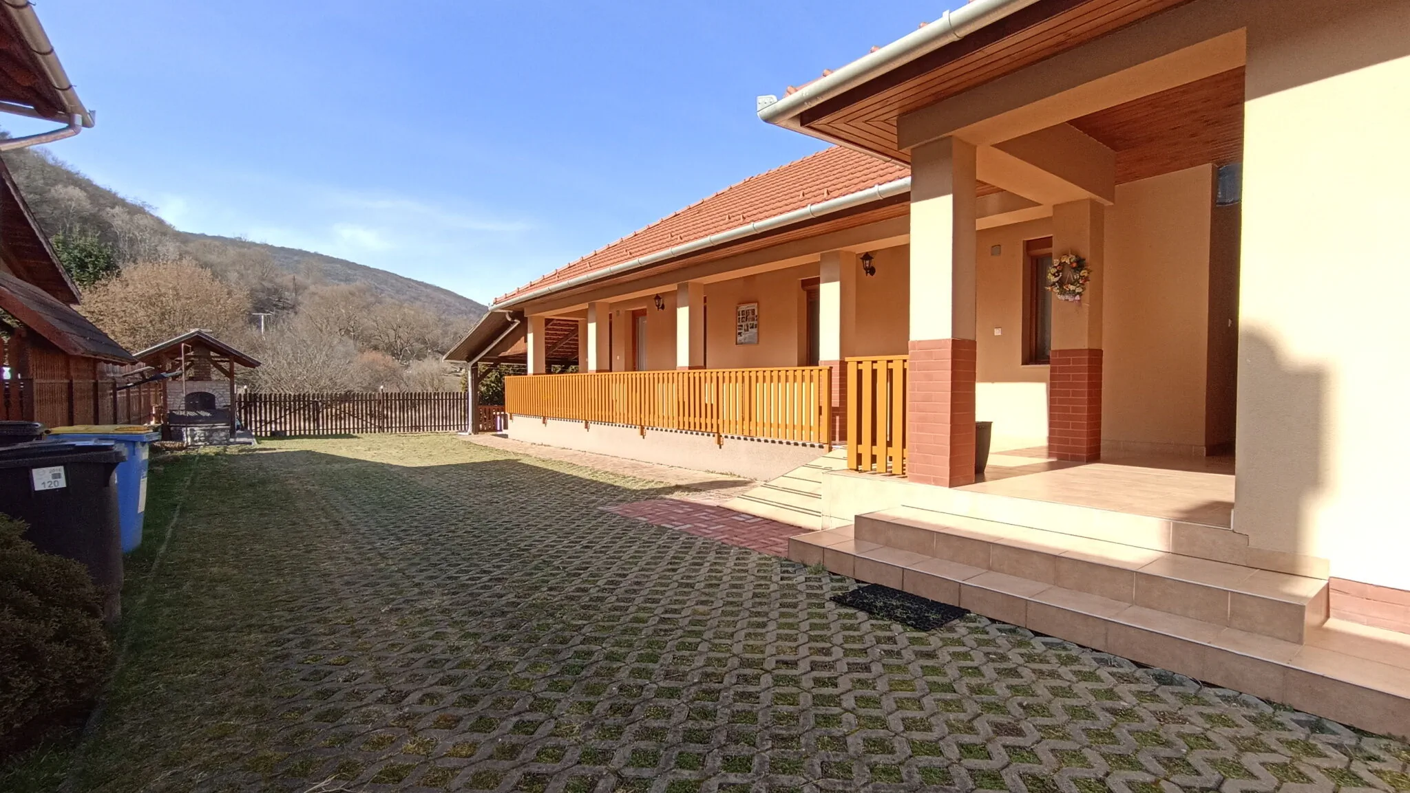 Dapsy Apartmanház Jósvafő - foto 2