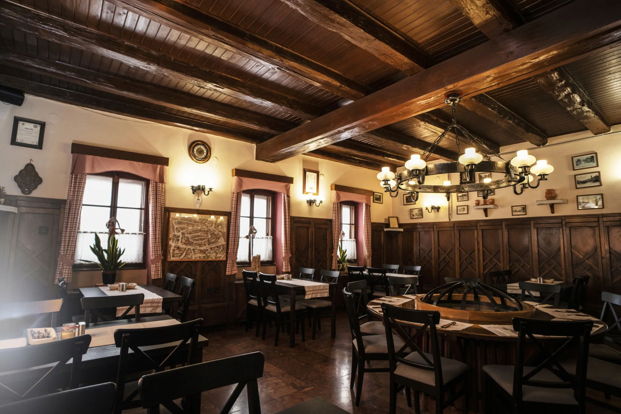 Jégverem Fogadó Sopron – Sopron, Ungaria