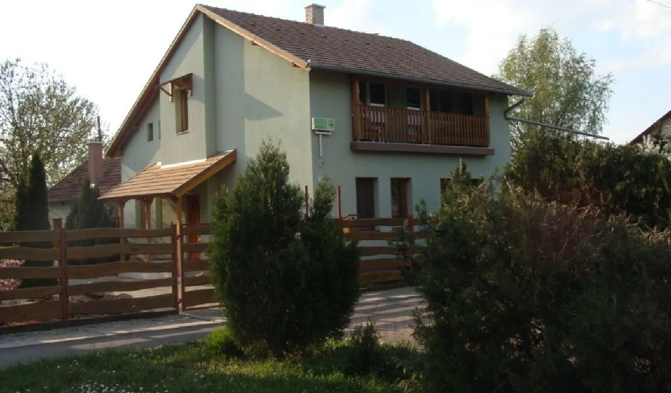 Elek Vendégház Nagyszénás – Nagyszénás, Ungaria
