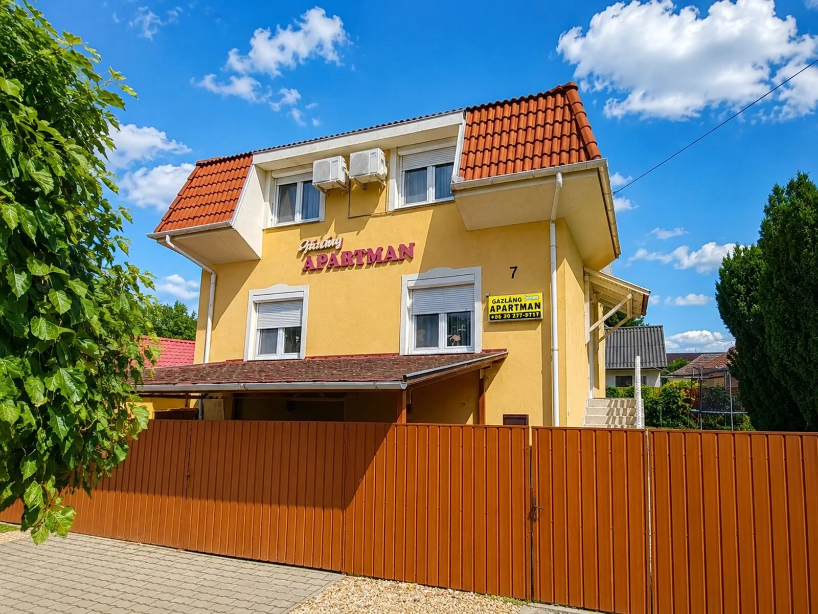 Gázláng Apartman Hajdúszoboszló – Hajdúszoboszló, Ungaria