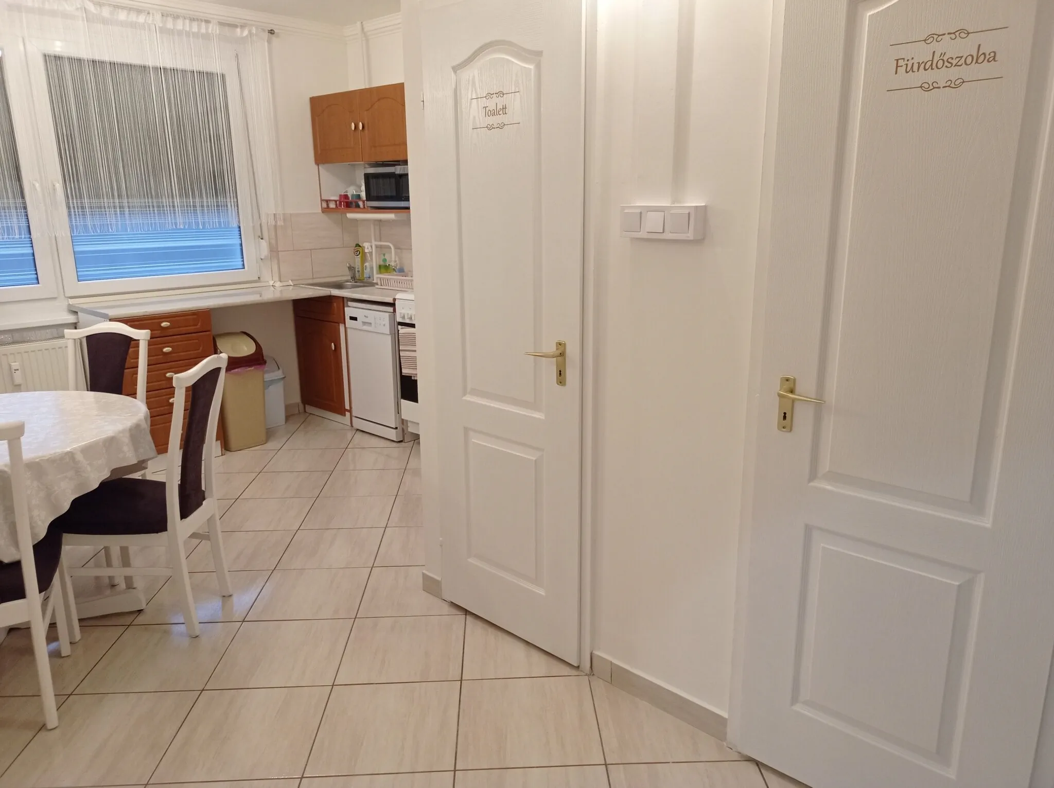 Hello Tourist! Apartman 2 - Miskolc - foto 9