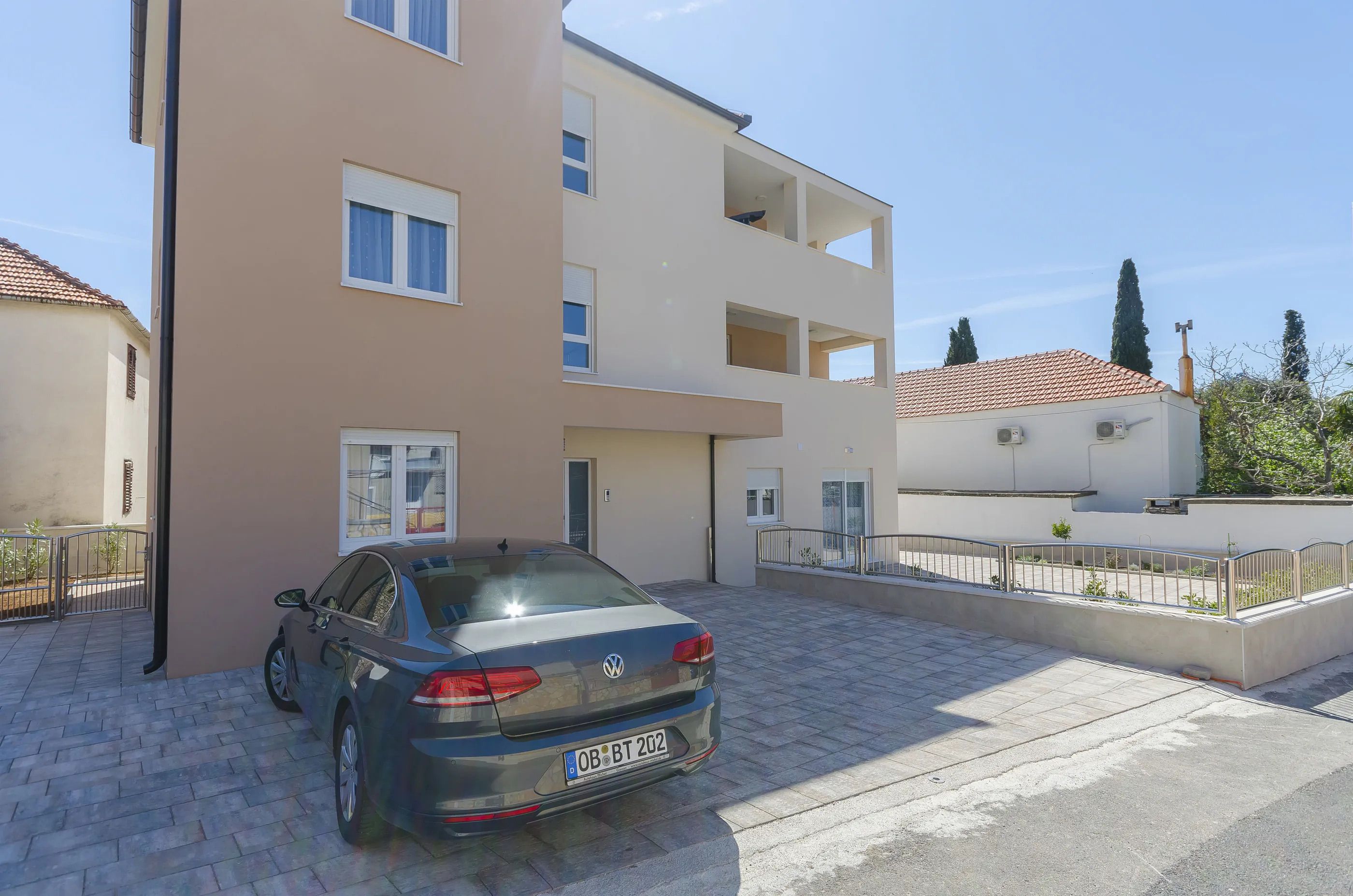 Apartments Luxury and Sea View Brodarica - foto 1
