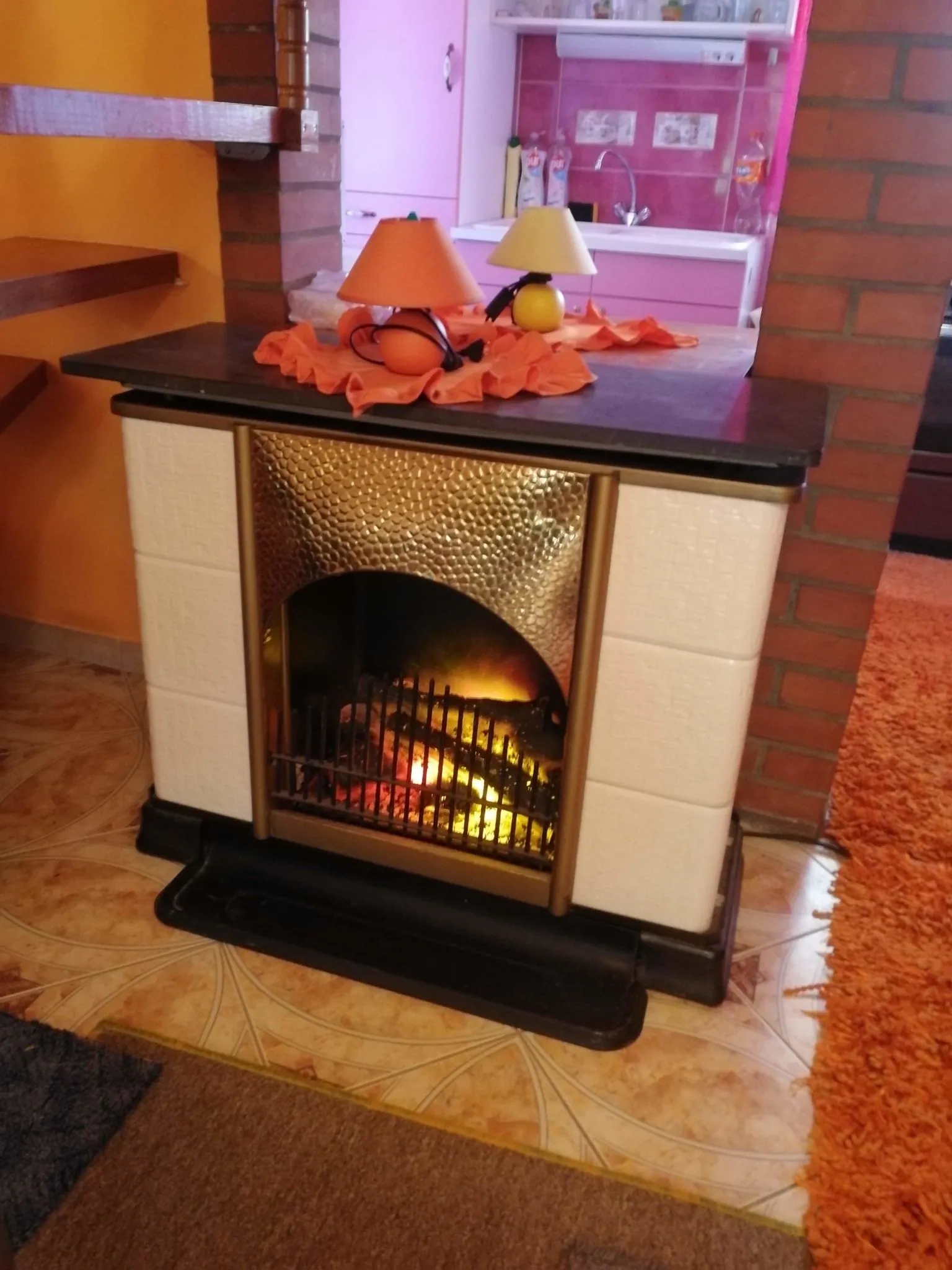 Százszorszép Apartman Orosháza – Orosháza, Ungaria