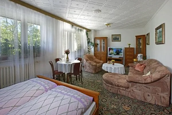 Villa Hany Mariánské Lázně – Mariańskie Łaźnie, Czechy
