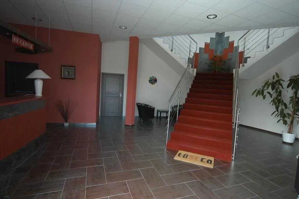 Hotel Toscca Čelákovice – Čelákovice, Česká republika