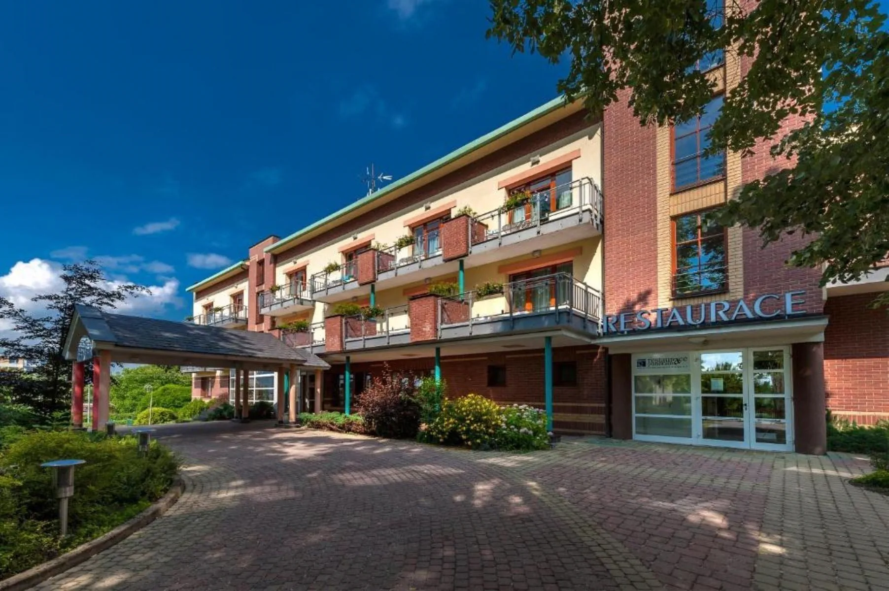 APRIL HOTEL PANORAMA Rychnov nad Kněžnou - foto 2