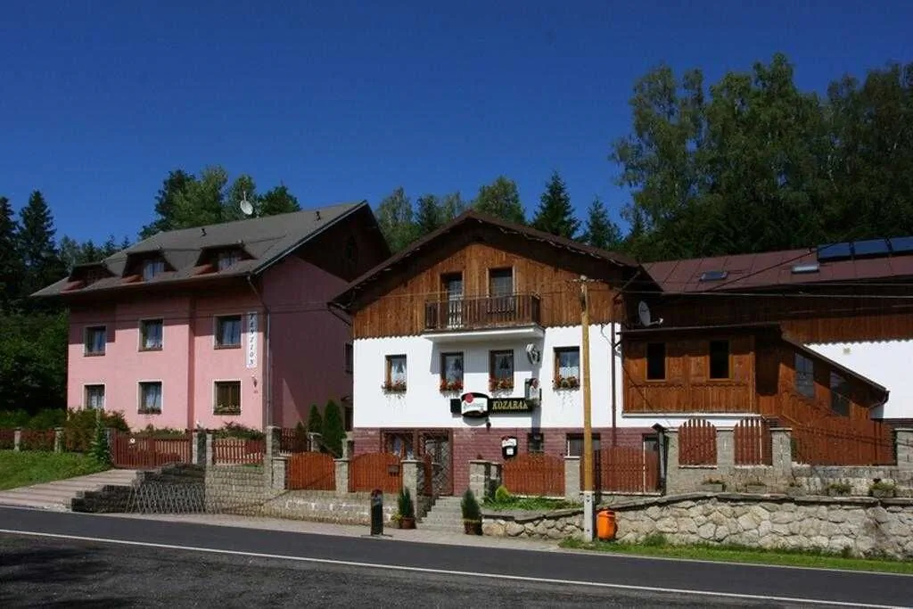 Penzion - Restaurace Kozabar Luby – Luby, Republica Cehă
